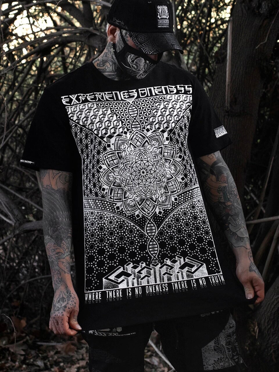 EXPERIENCING ONENESS • Droptail T-Shirt T-Shirt