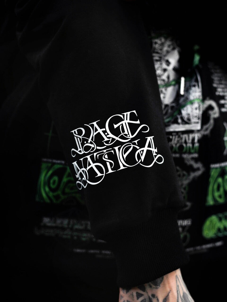 RECONNECT w/ SOURCE V2 ✦ Heavyweight Hoodie w/ hidden pocket Hoodie