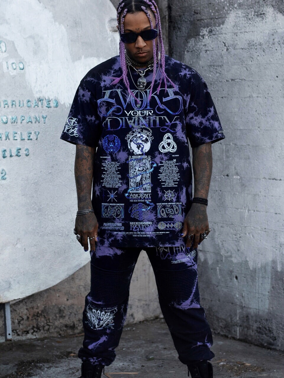 RECONNECT WITH SOURCE ✦ YANTRART x RAGE NATION ✦ Premium T-Shirt T-Shirt