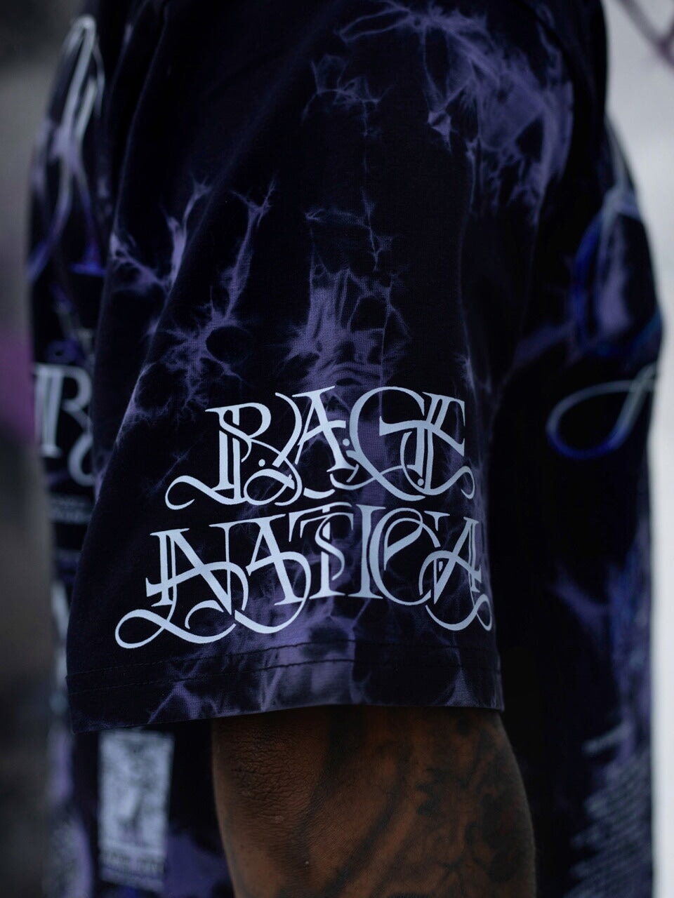 RECONNECT WITH SOURCE ✦ YANTRART x RAGE NATION ✦ Premium T-Shirt T-Shirt