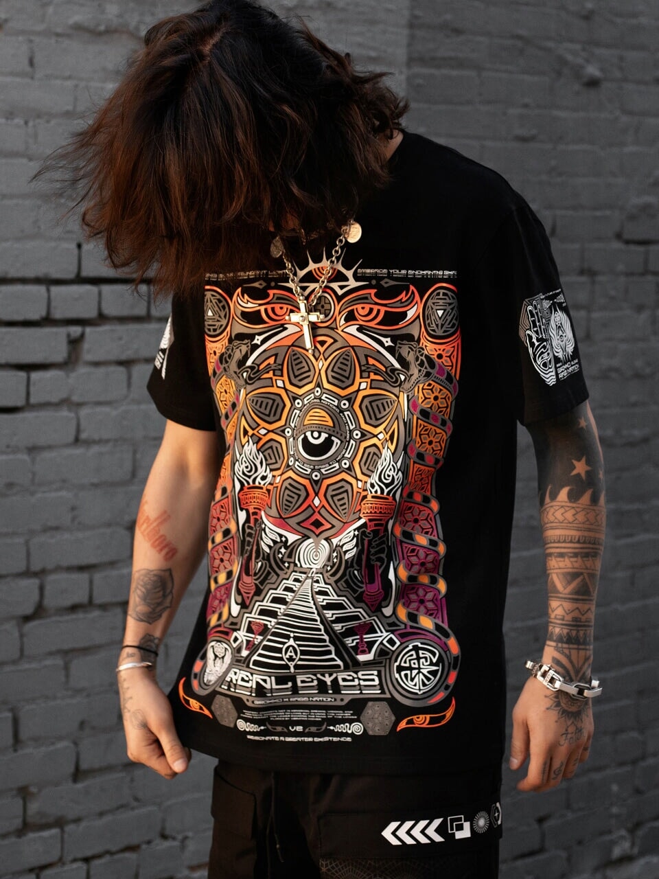 PRE-ORDER ✦ REAL EYES 2.0 ✦ Sunset Gradient ✦ Premium T-Shirt Coming Soon