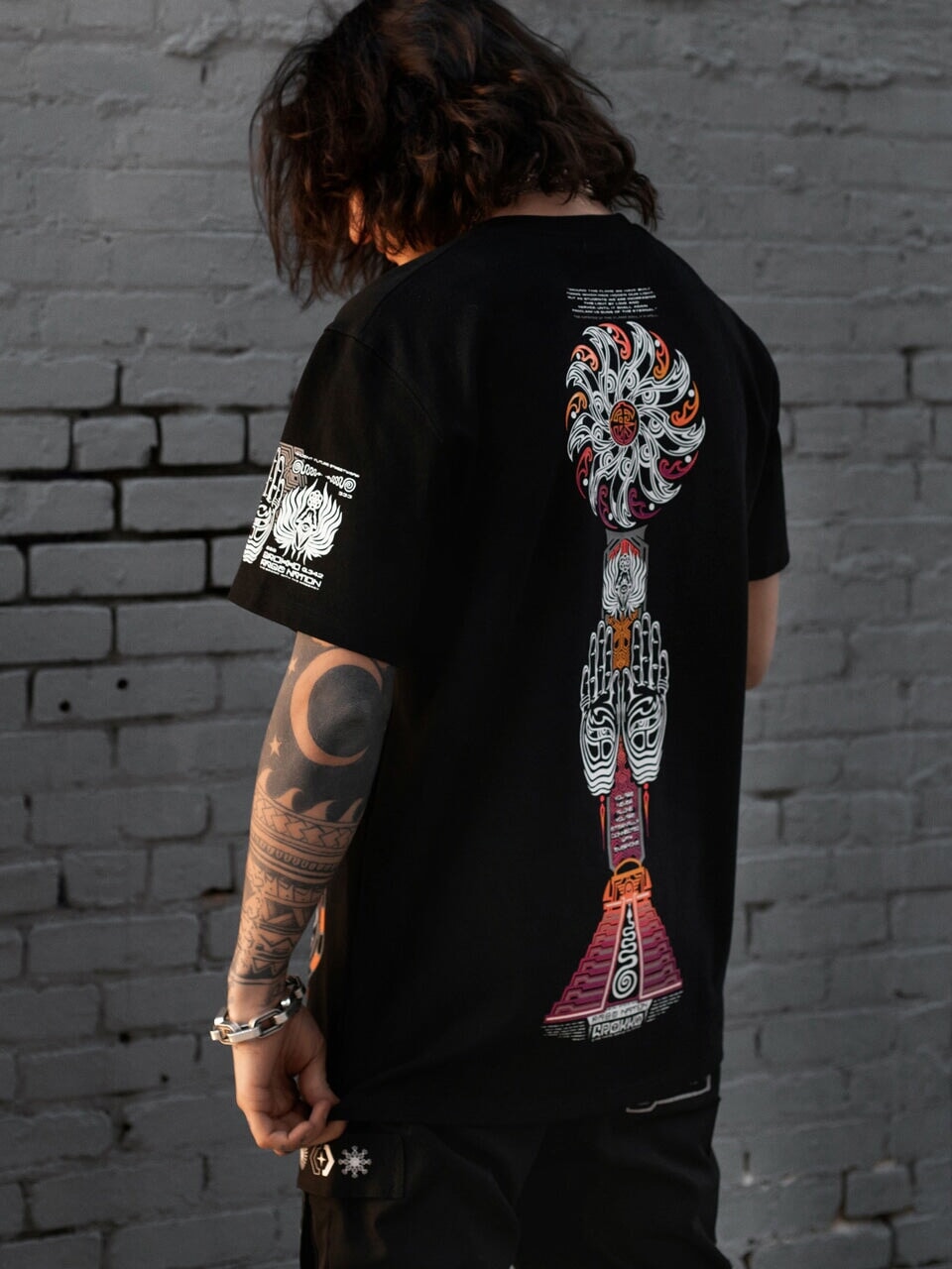 PRE-ORDER ✦ REAL EYES 2.0 ✦ Sunset Gradient ✦ Premium T-Shirt Coming Soon