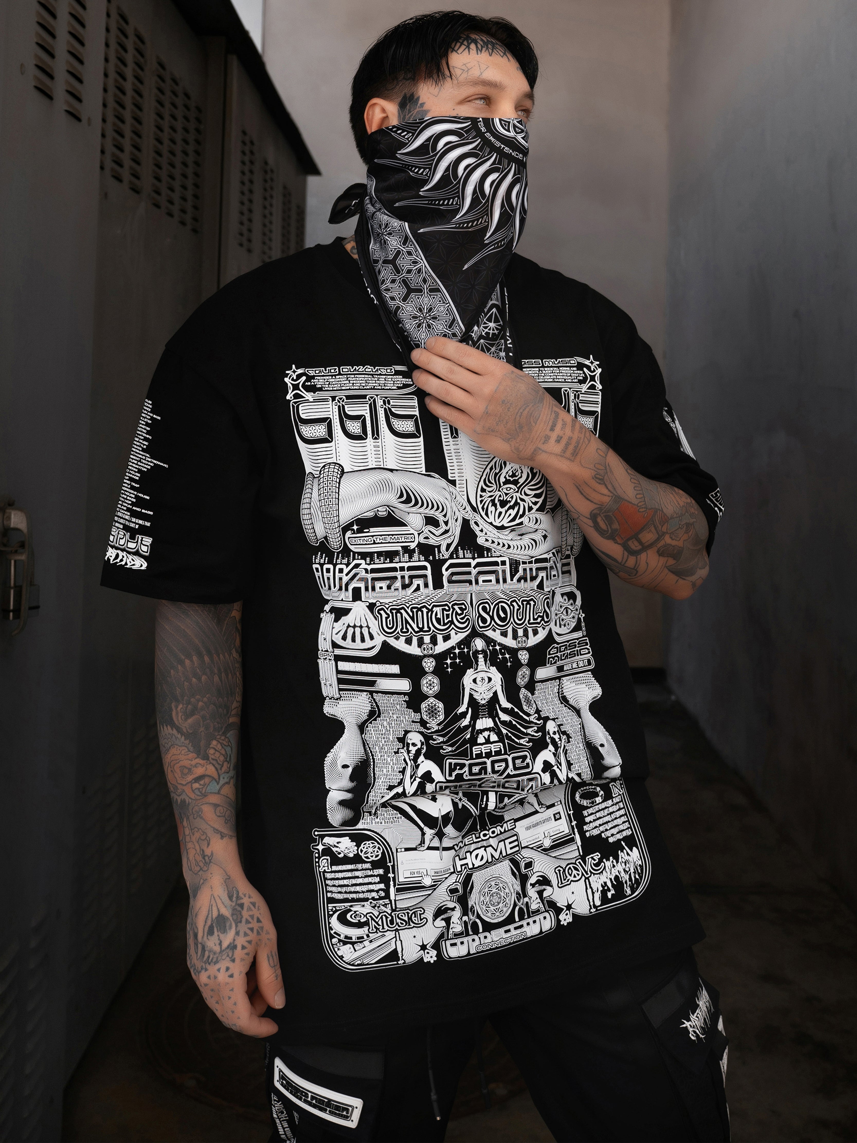 PRE-ORDER ✦ THE RAVE V2 ✦ We Should Leave Variant ✦ Premium T-Shirt Coming Soon