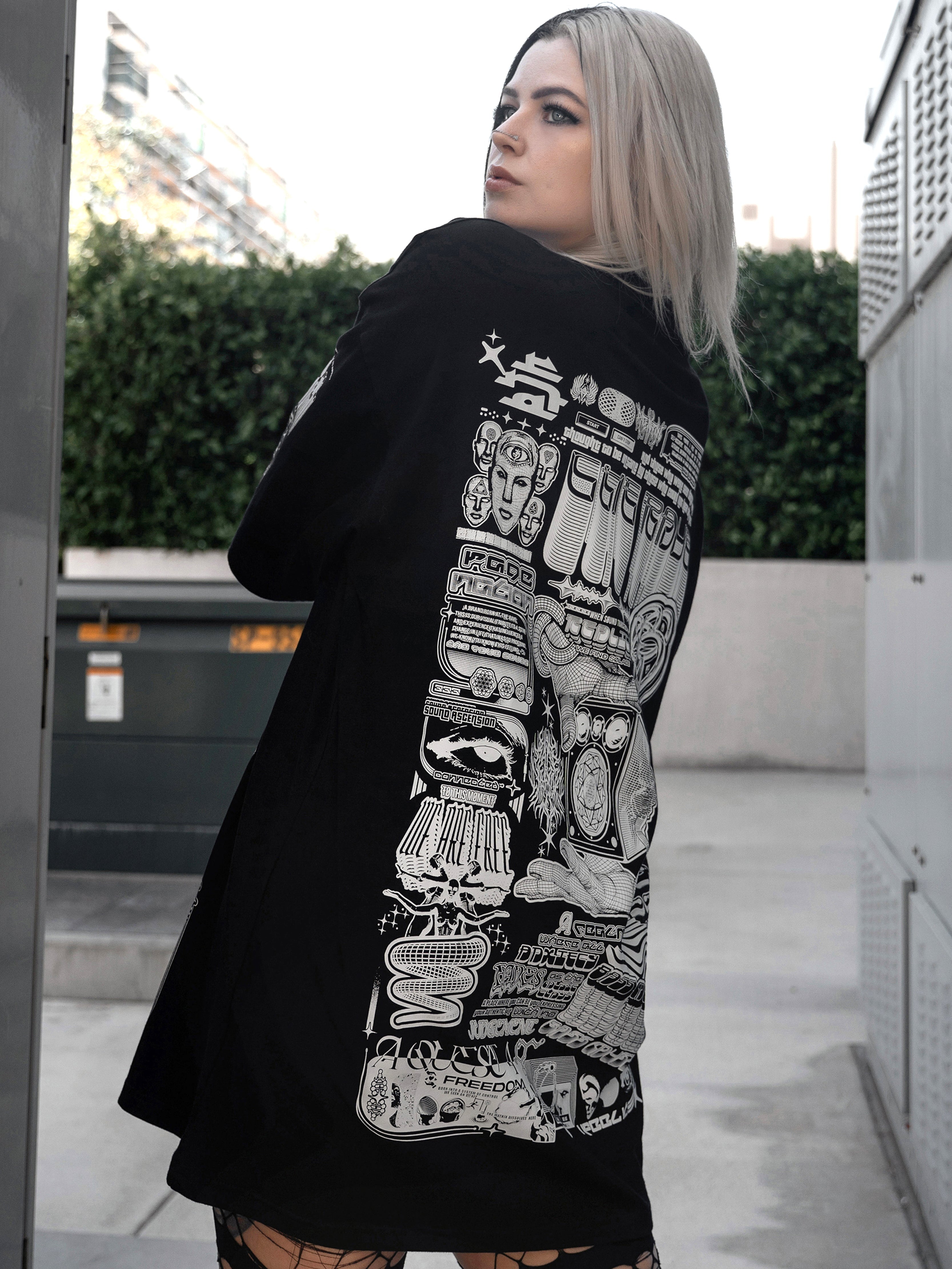 PRE-ORDER ✦ THE RAVE V2 ✦ We Should Leave Variant ✦ Premium T-Shirt Coming Soon