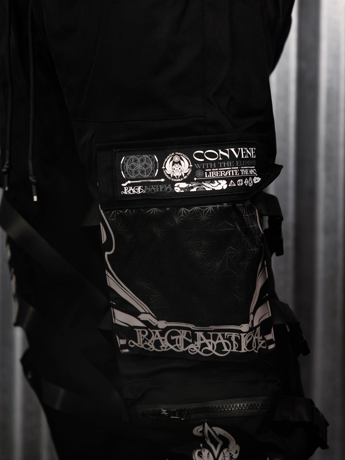 NEW RELEASE ✦ CONVENE WITH THE ELEMENTS ✦ Tactical Pants Joggers