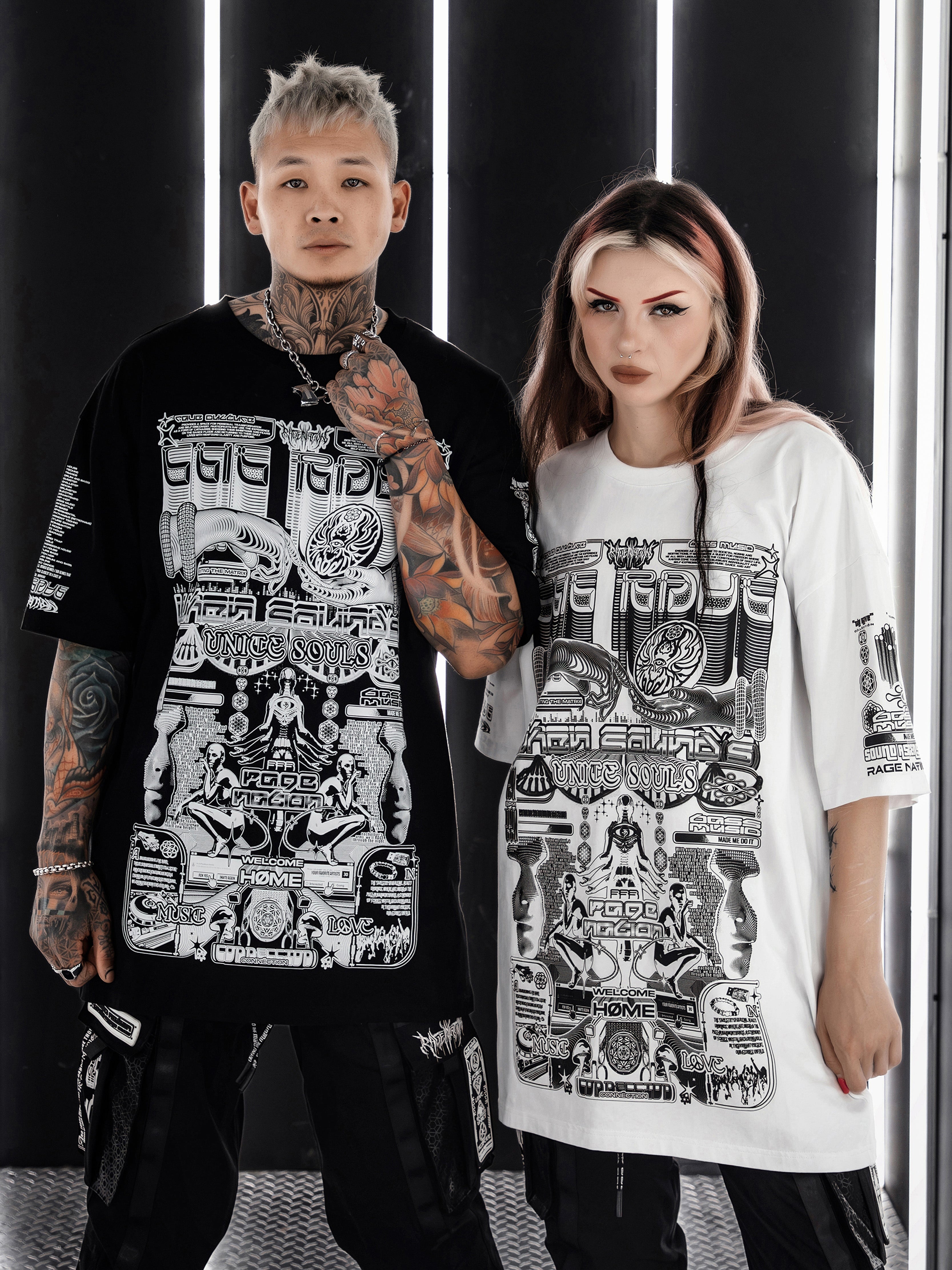 THE RAVE V2 ✦ We Should Leave Variant ✦ Premium T-Shirt T-Shirt