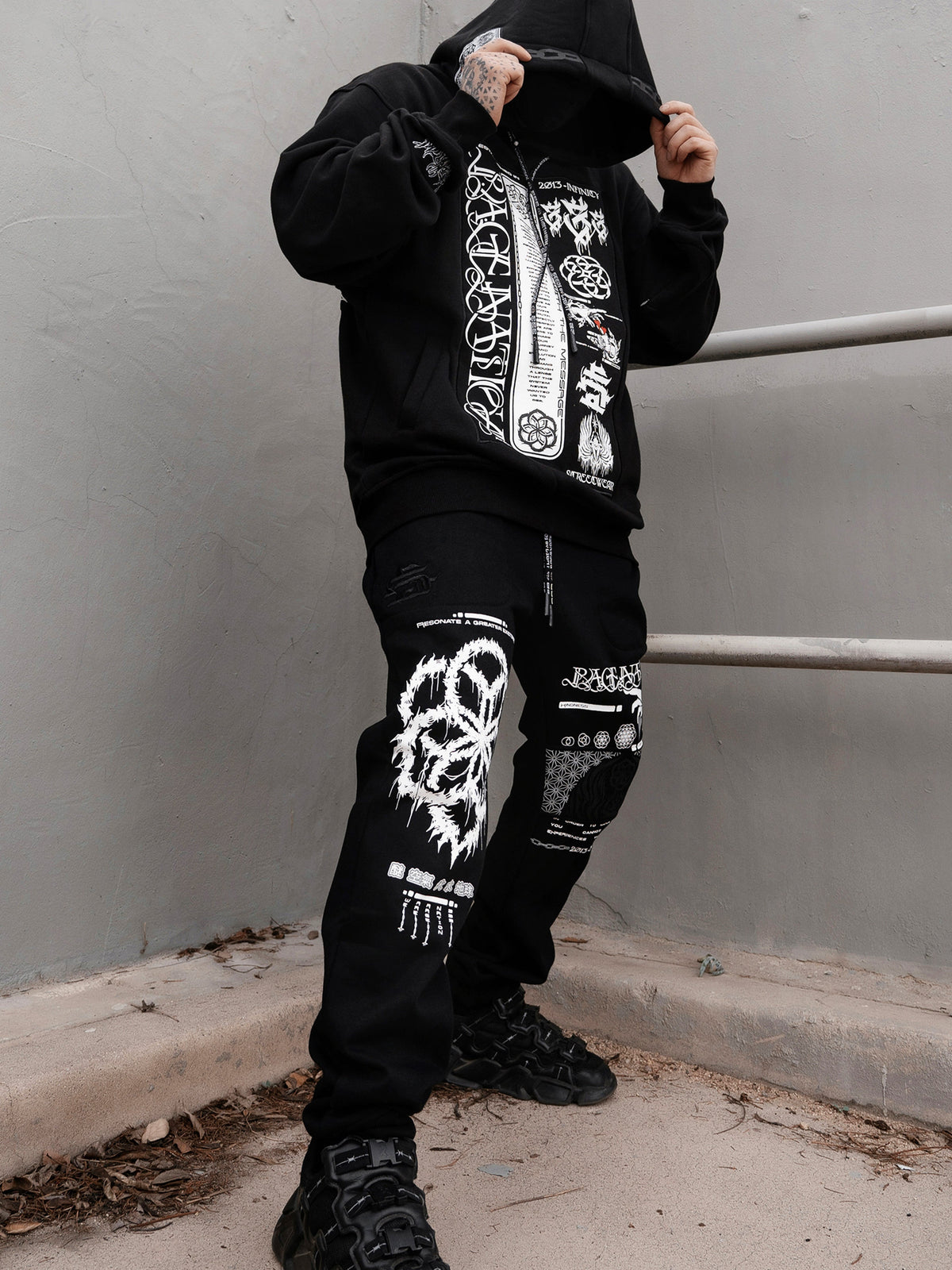 SEEDS OF LIGHT ✦ Joggers w/ Hidden Pocket Joggers