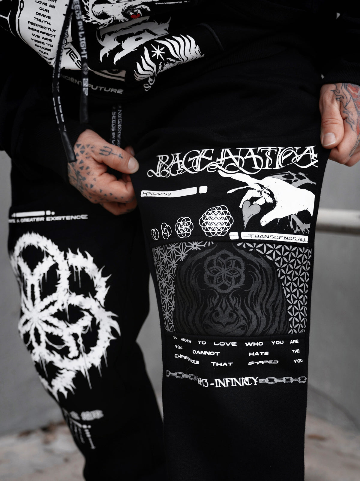 SEEDS OF LIGHT ✦ Joggers w/ Hidden Pocket Joggers
