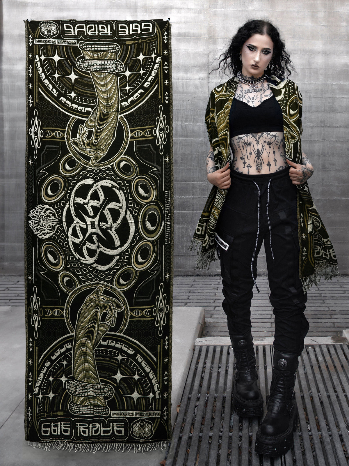 NEW DROP ✦ THE RAVE ✦ Black/Gold Double-Layered Shawl Shawls
