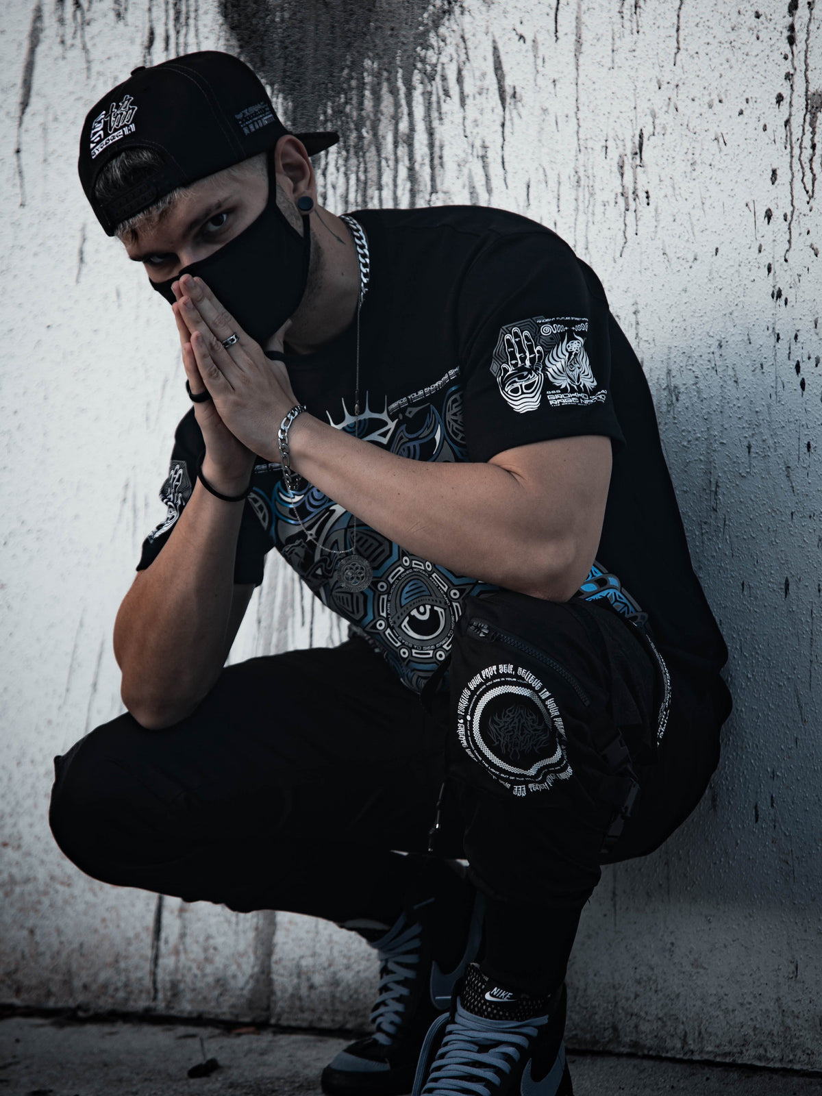 REAL EYES 2.0 ✦ IRIDESCENT INK ✦ Premium T-Shirt T-Shirt