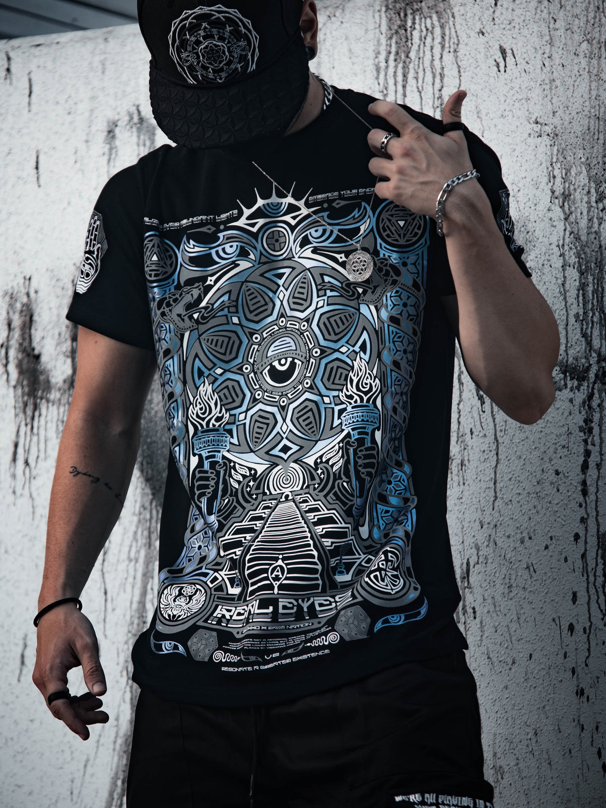 REAL EYES 2.0 ✦ IRIDESCENT INK ✦ Premium T-Shirt T-Shirt