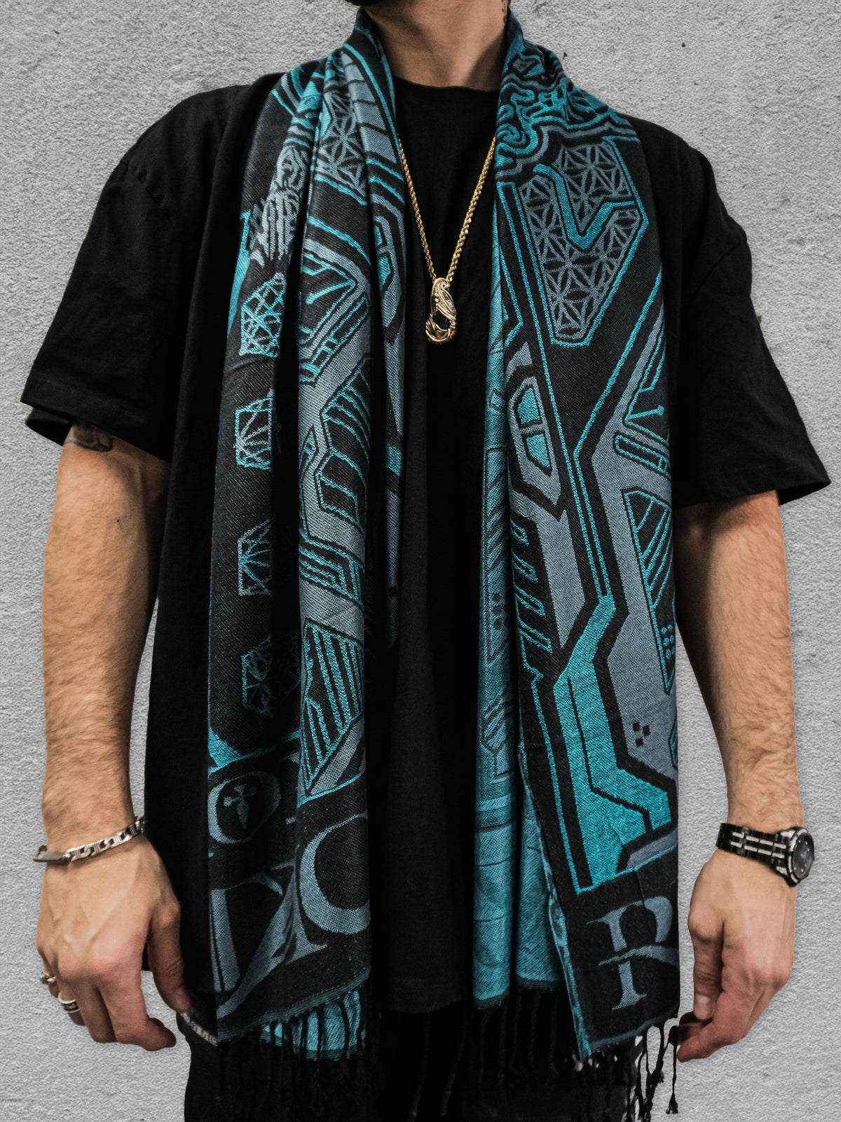 REMOVER OF OBSTACLES ✦ CYAN ✦ Festival Shawl Shawls