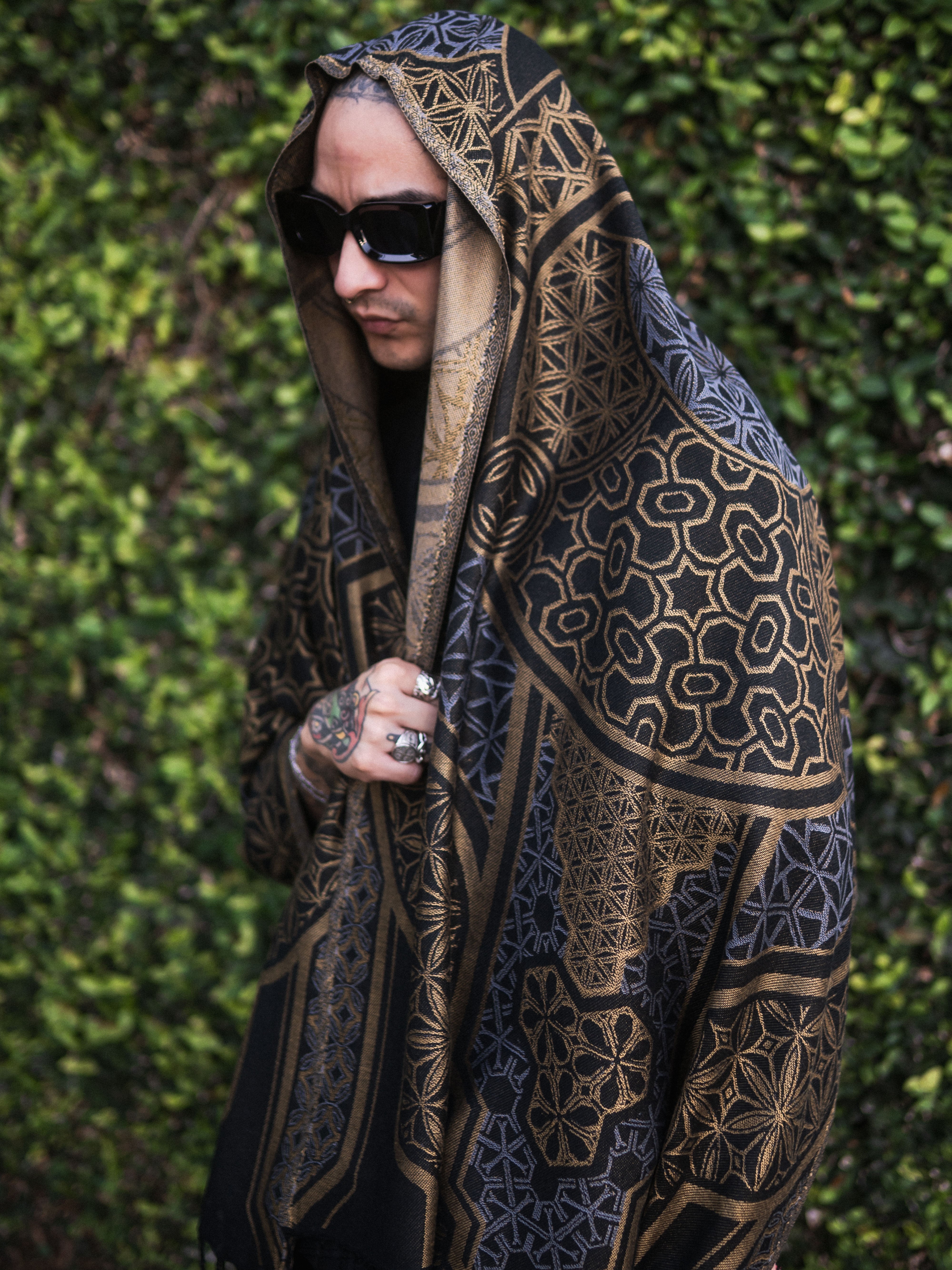 GEOMETRY OF BEING ✦ Gold/Silver ✦ Festival Shawl Shawls