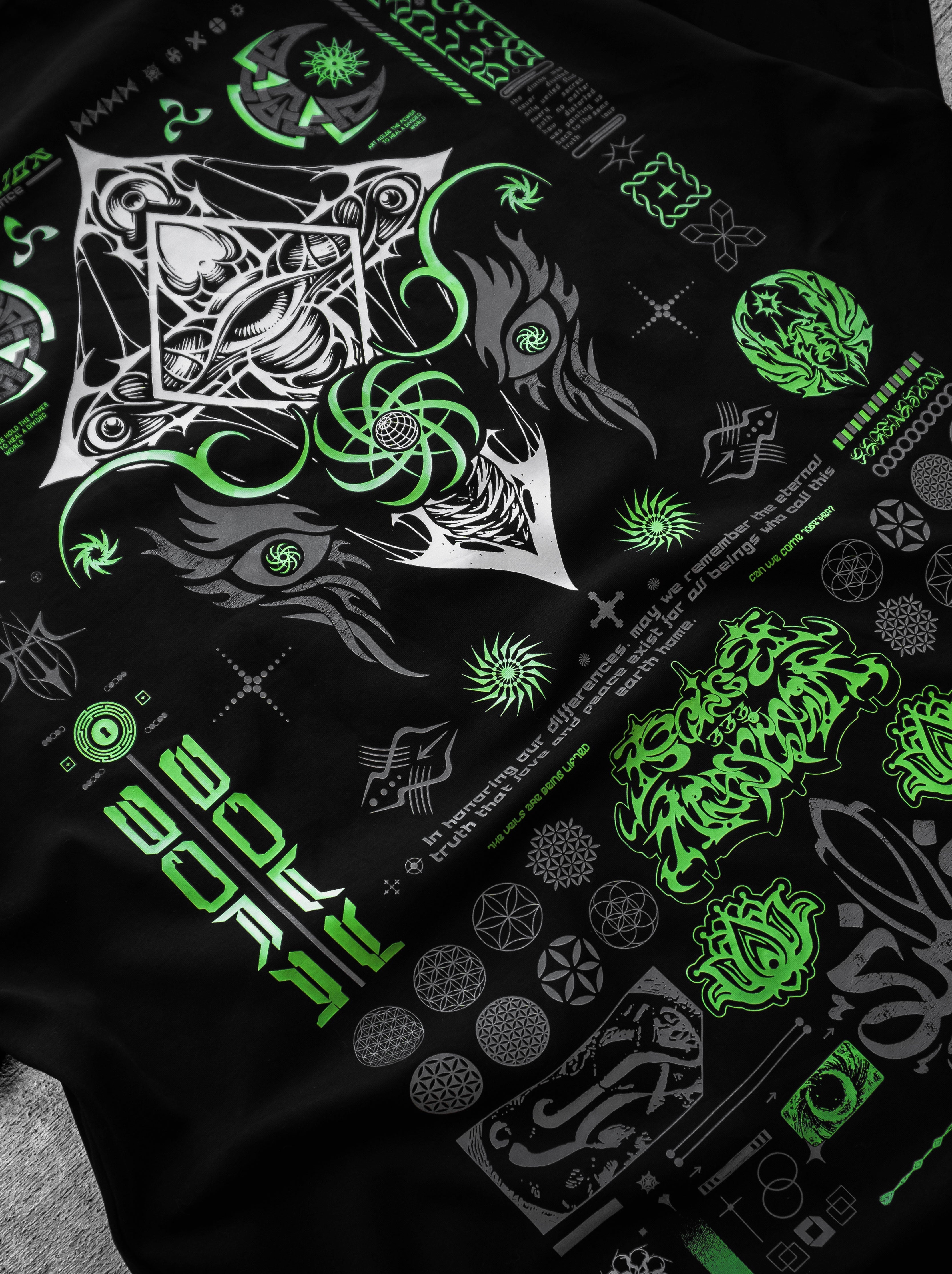 COMING SOON ✦ KEYS TO BECOMING ✦ GLOW IN THE DARK ✦ Oversized Premium T-shirt T-Shirt