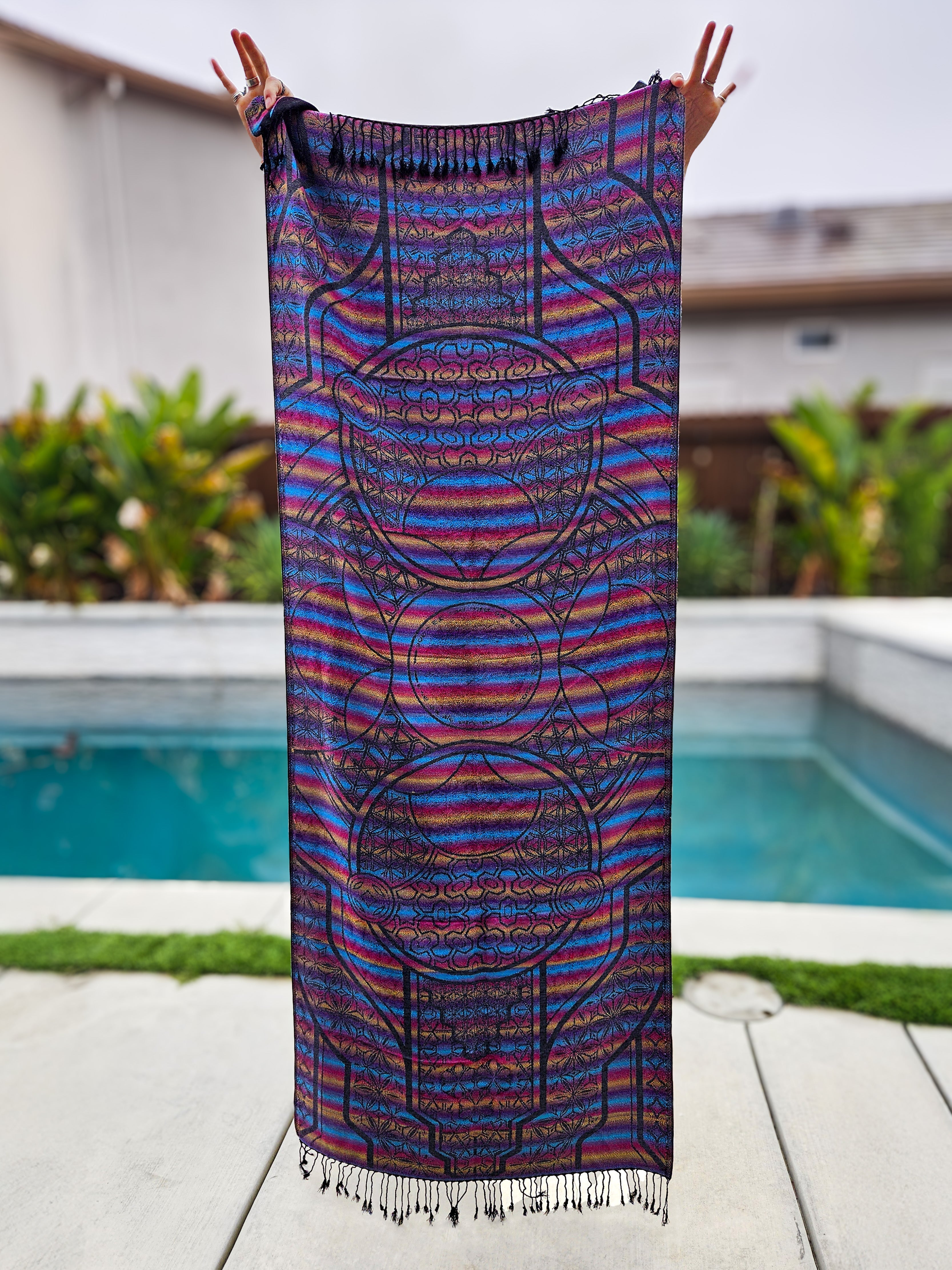 GEOMETRY OF BEING ✦ Blue Gradient ✦ Festival Shawl ✦ SHIPS 12/5 Shawls