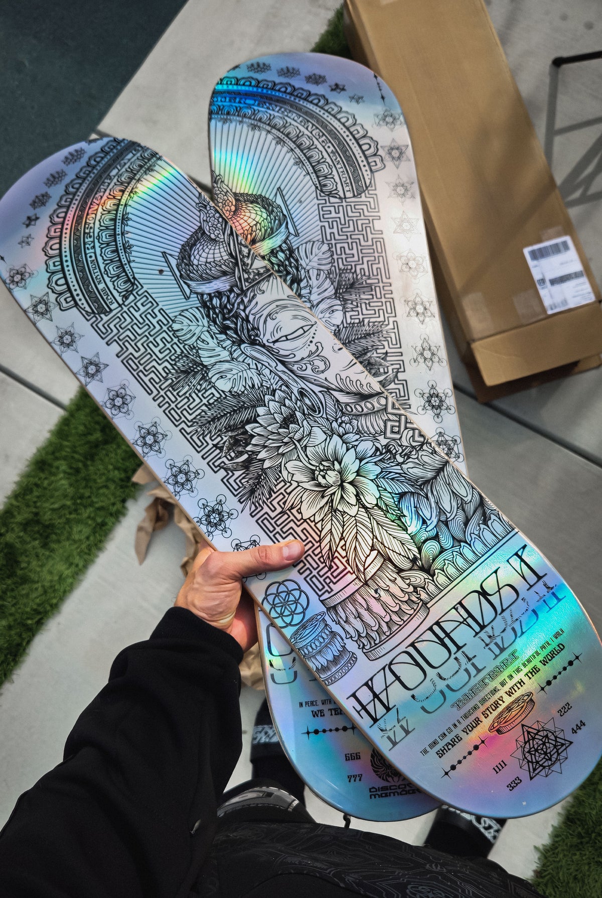 DISCORD MEMBER EXCLUSIVE (◣ _ ◢) WOUNDS TO WISDOM 1.0 ✦ 2 HOLOGRAPHIC DECK WALL SERIES Skateboard