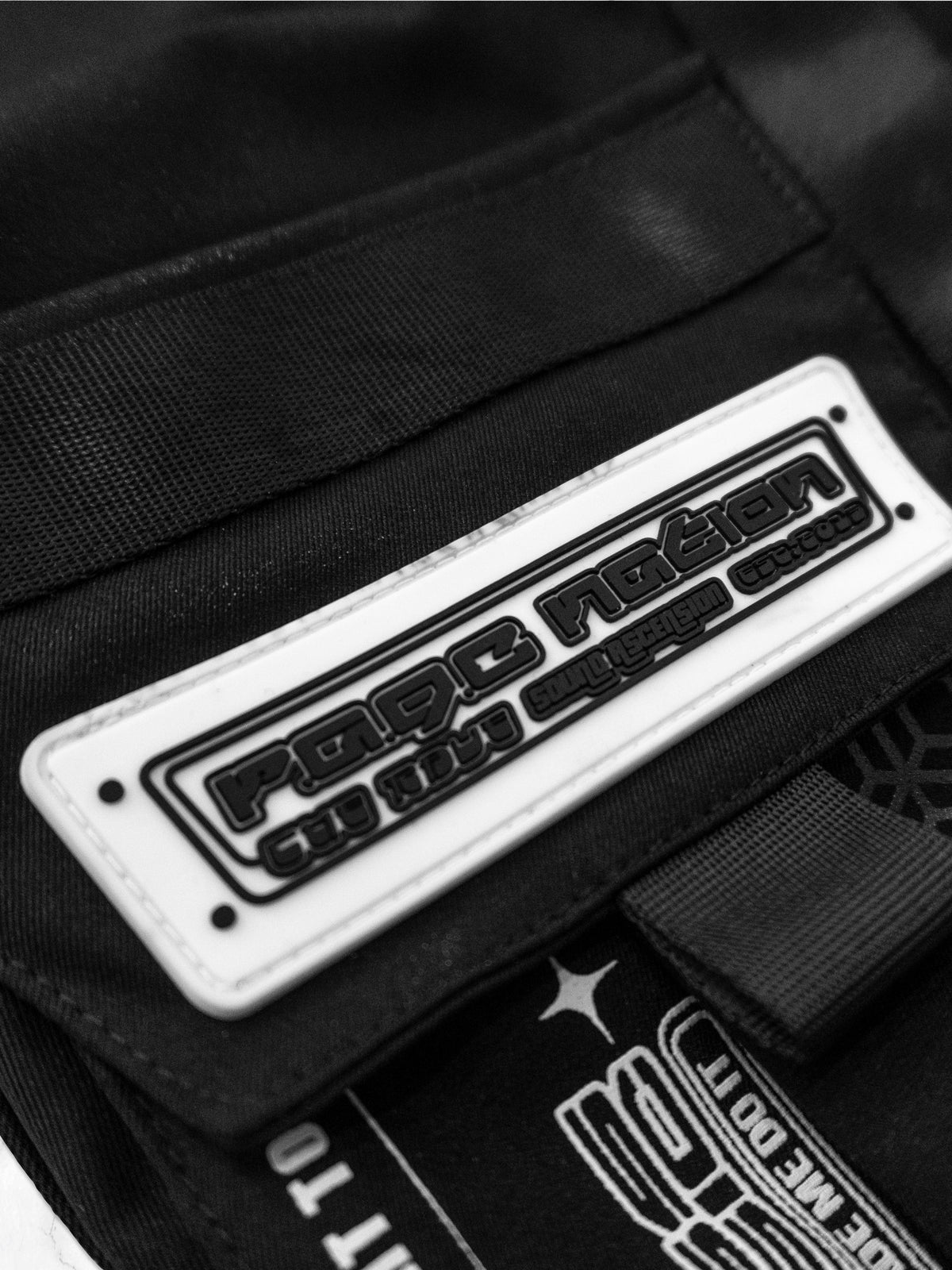 THE RAVE V1 ✦ Tactical Pants w/ interchangeable patch Tacticals