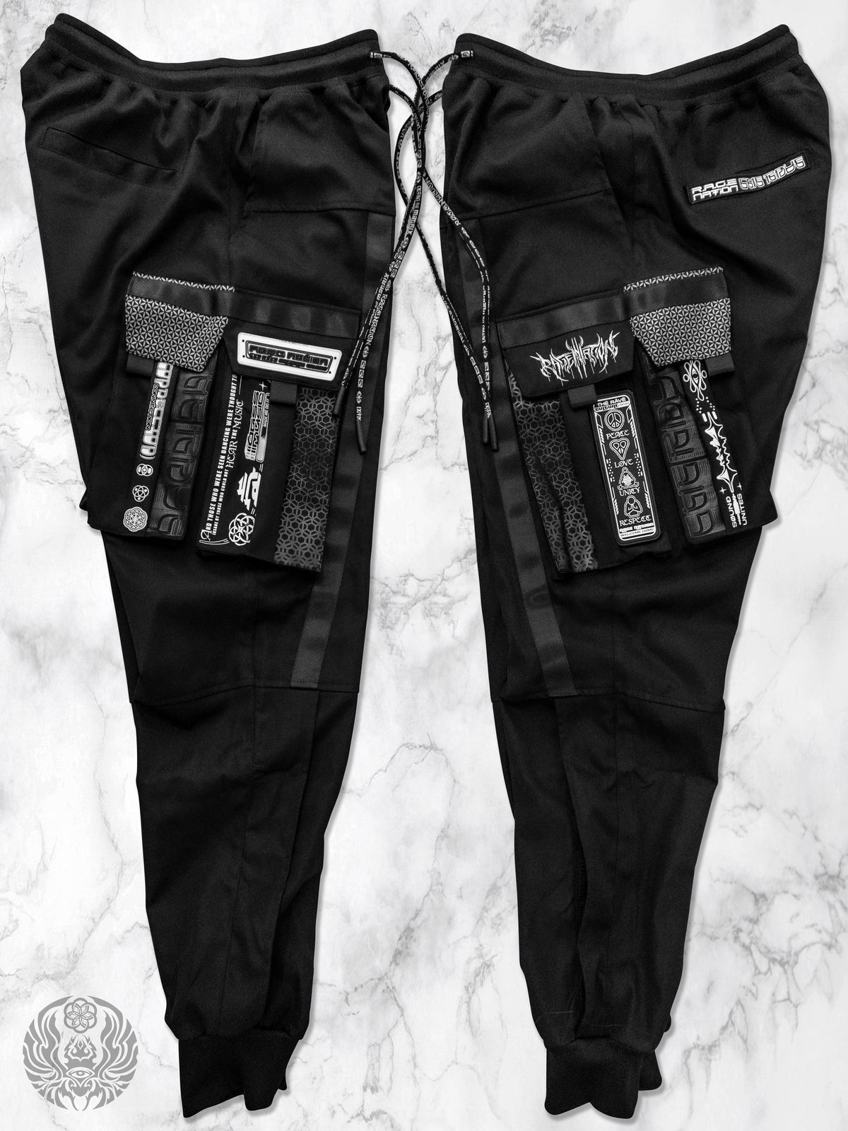 THE RAVE V1 ✦ Tactical Pants w/ interchangeable patch Tacticals