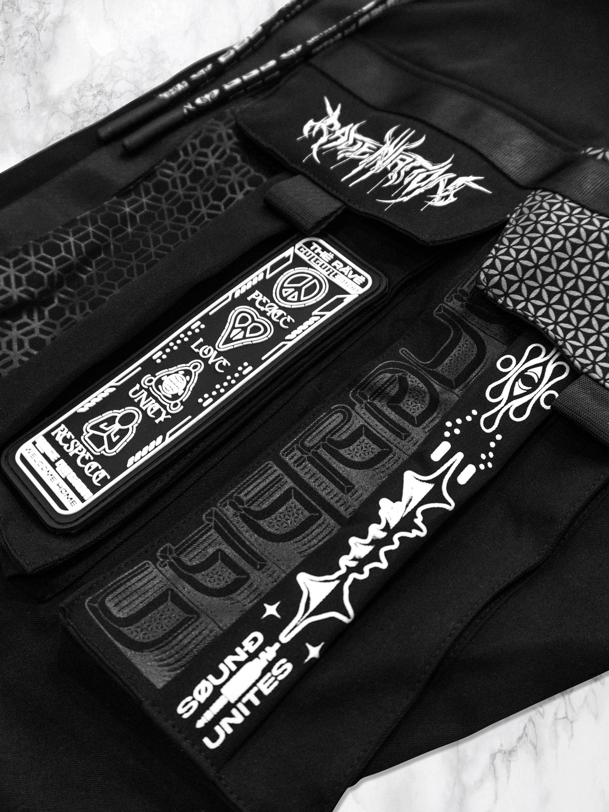 THE RAVE V1 ✦ Tactical Pants w/ interchangeable patch Tacticals
