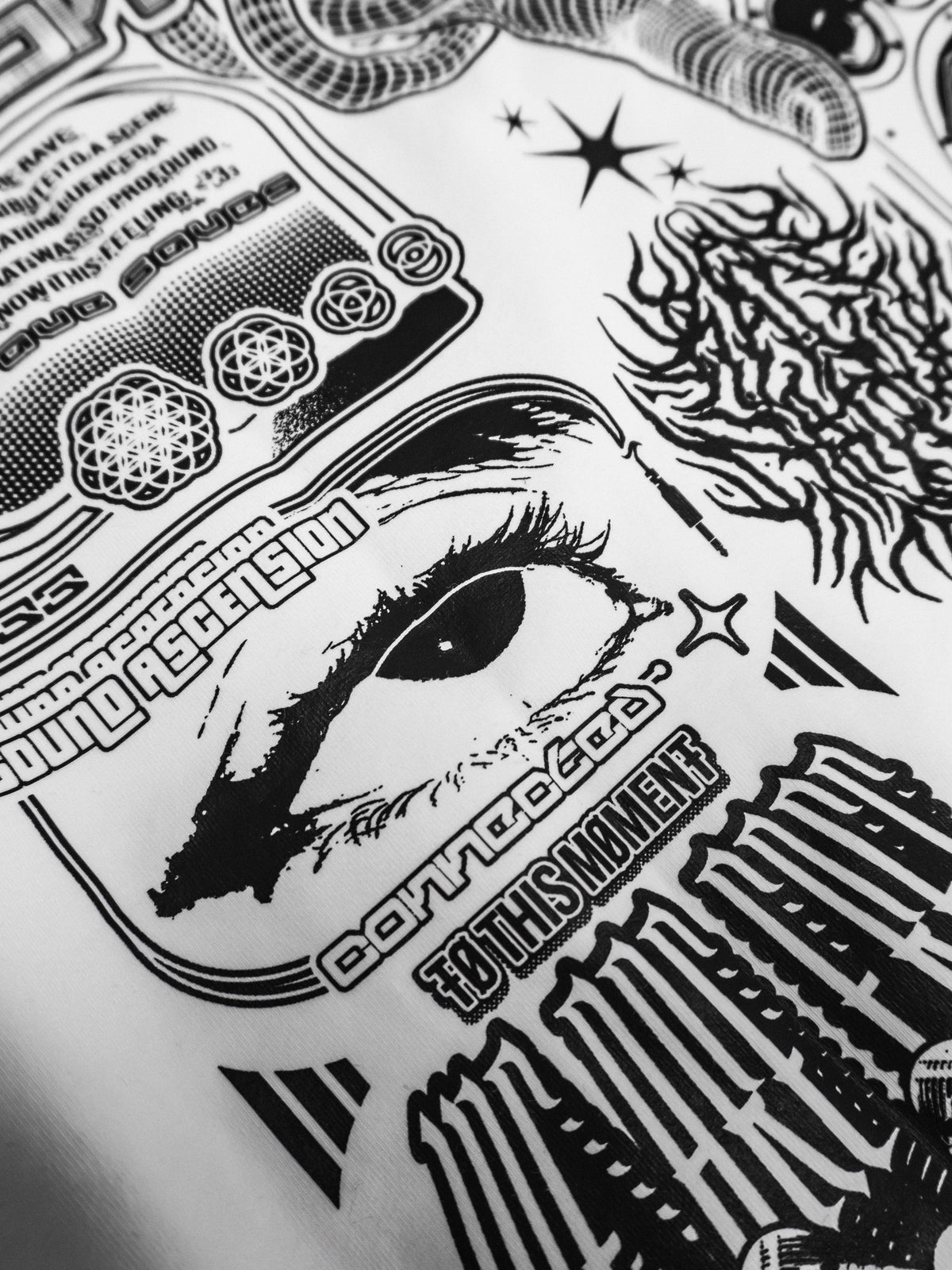 THE RAVE V1 ✦ Sun's Up Variant ✦ Premium T-Shirt T-Shirt