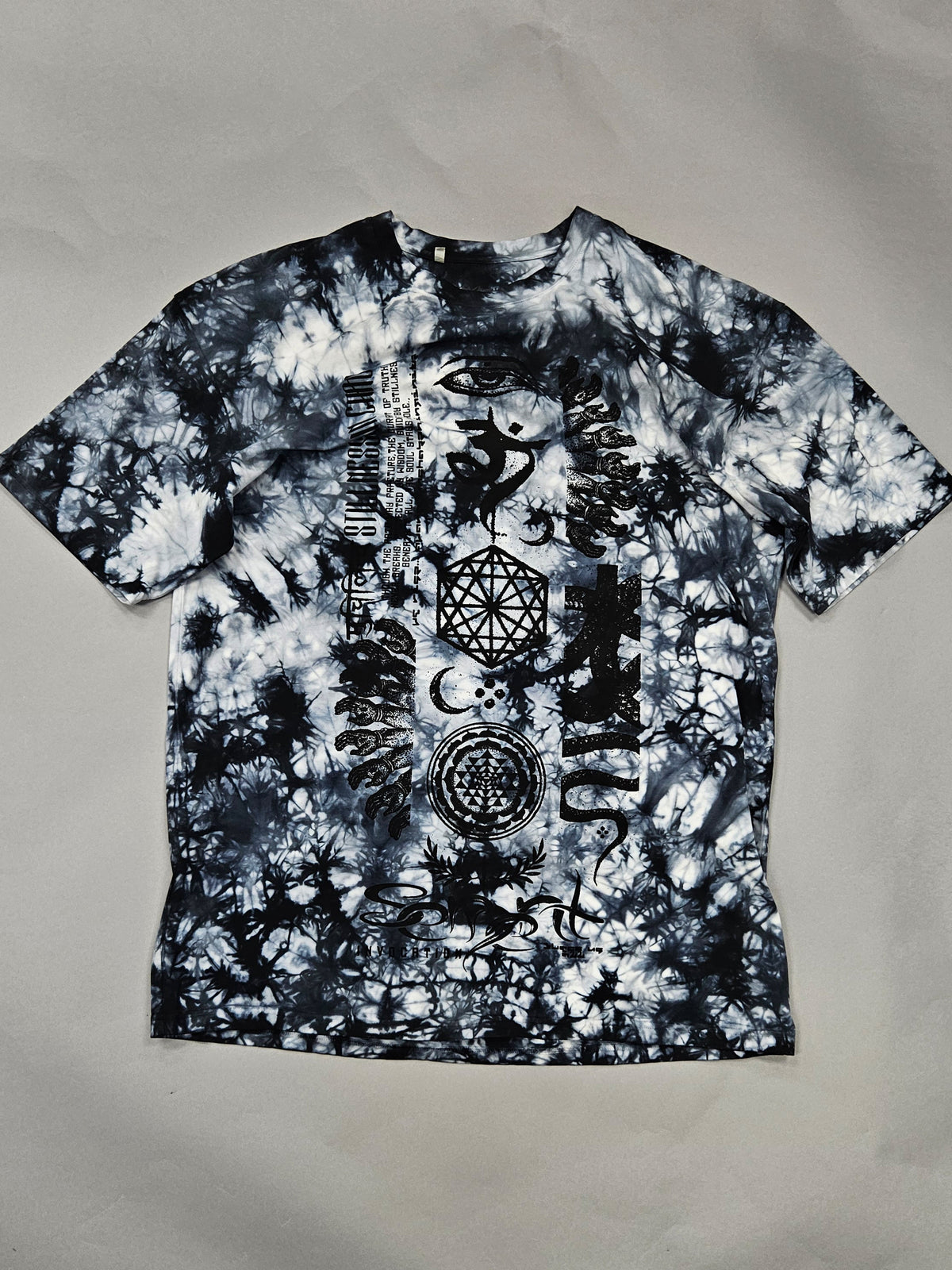Serpent Invocation Tie Dye Tee ✦ :: WAREHOUSE LIQUIDATION