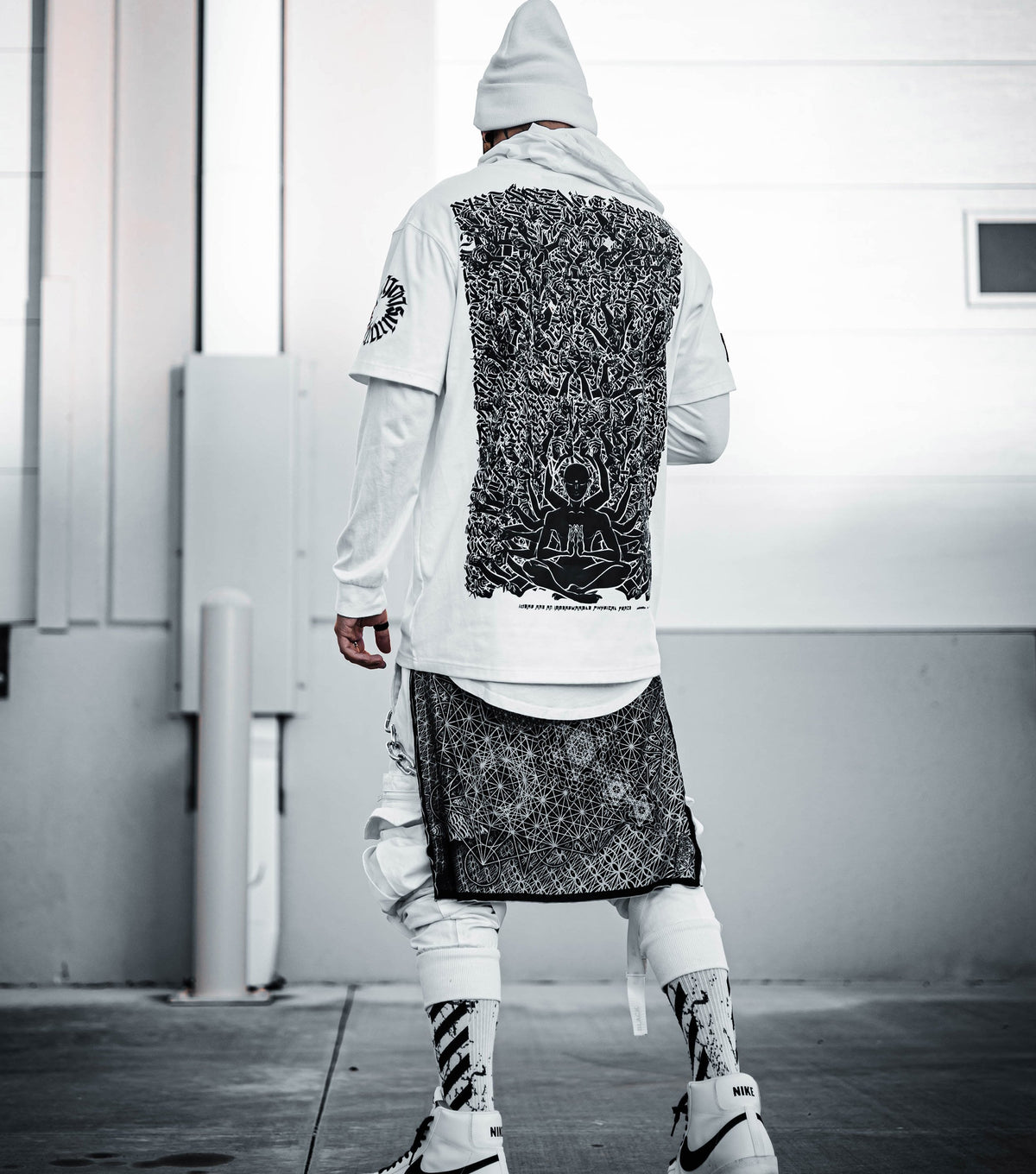 MIND OF 1000 LIMBS V2 • SUMMONS x RNA • Droptail T-shirt T-Shirt