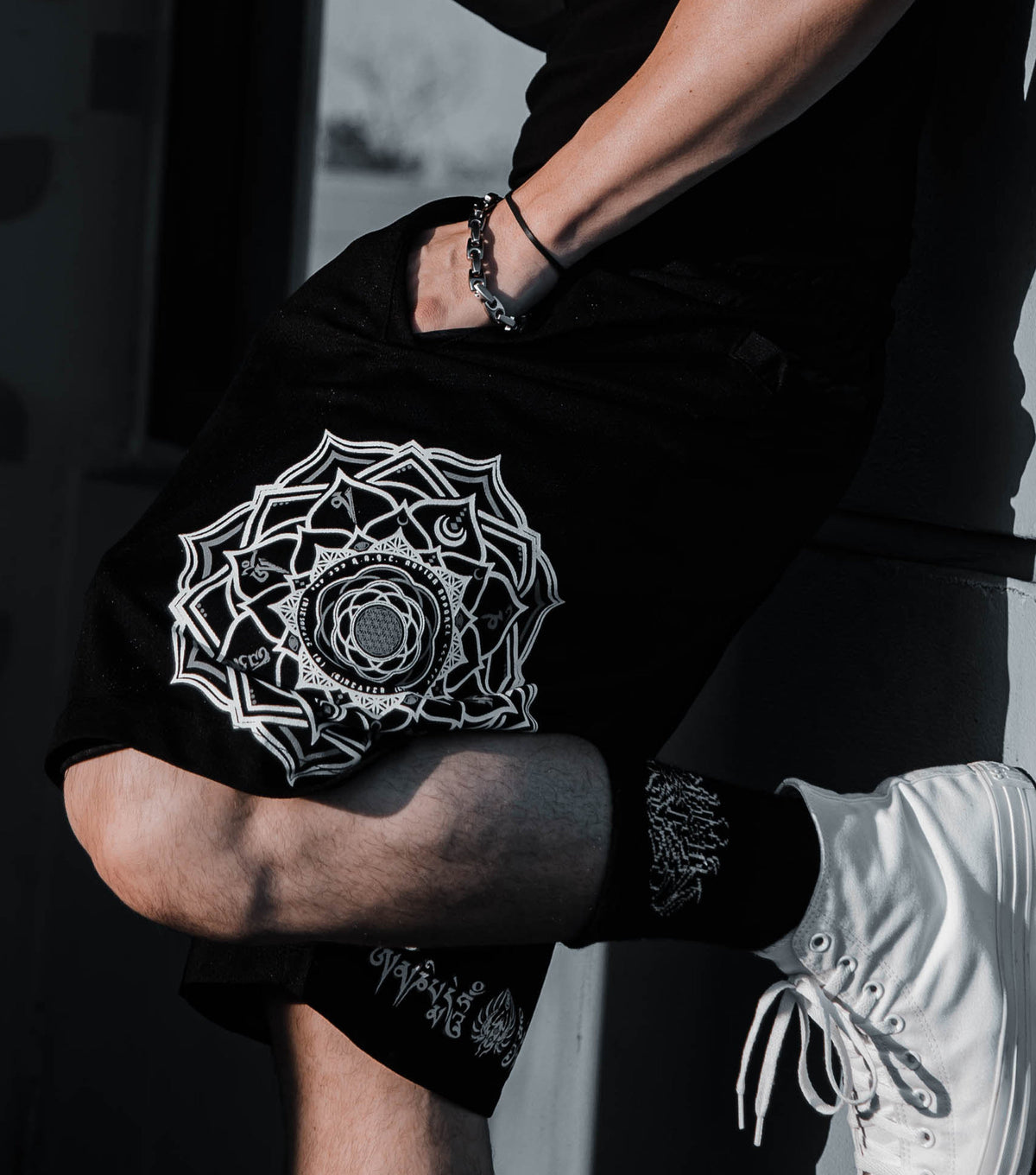 MANTRA V1 • Black/Silver • Reversible Activewear Shorts Shorts
