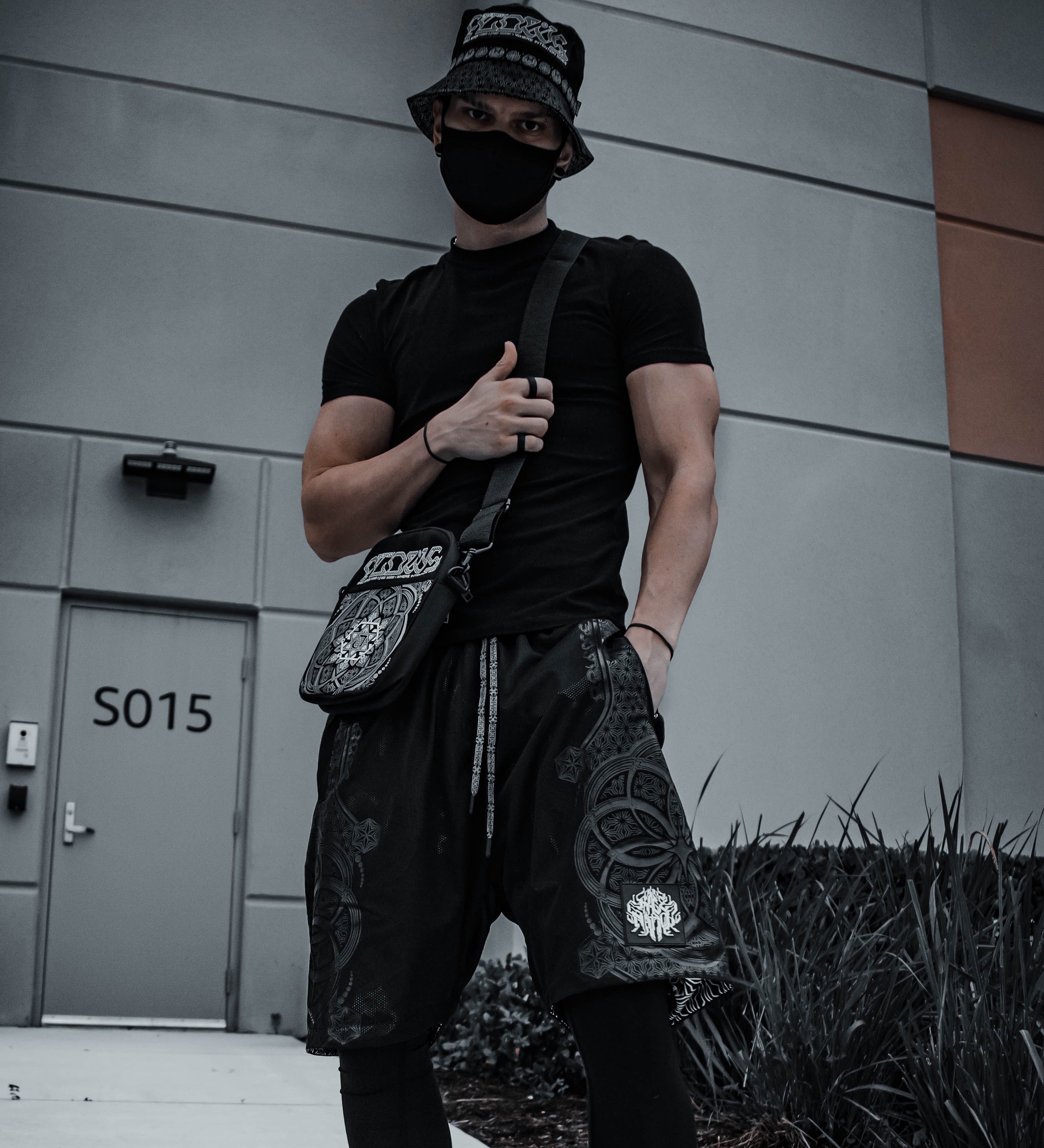 HARMONY HEALS • Double-Sided XL Shoulder Bag w/ Suede Accents Shoulder Bag