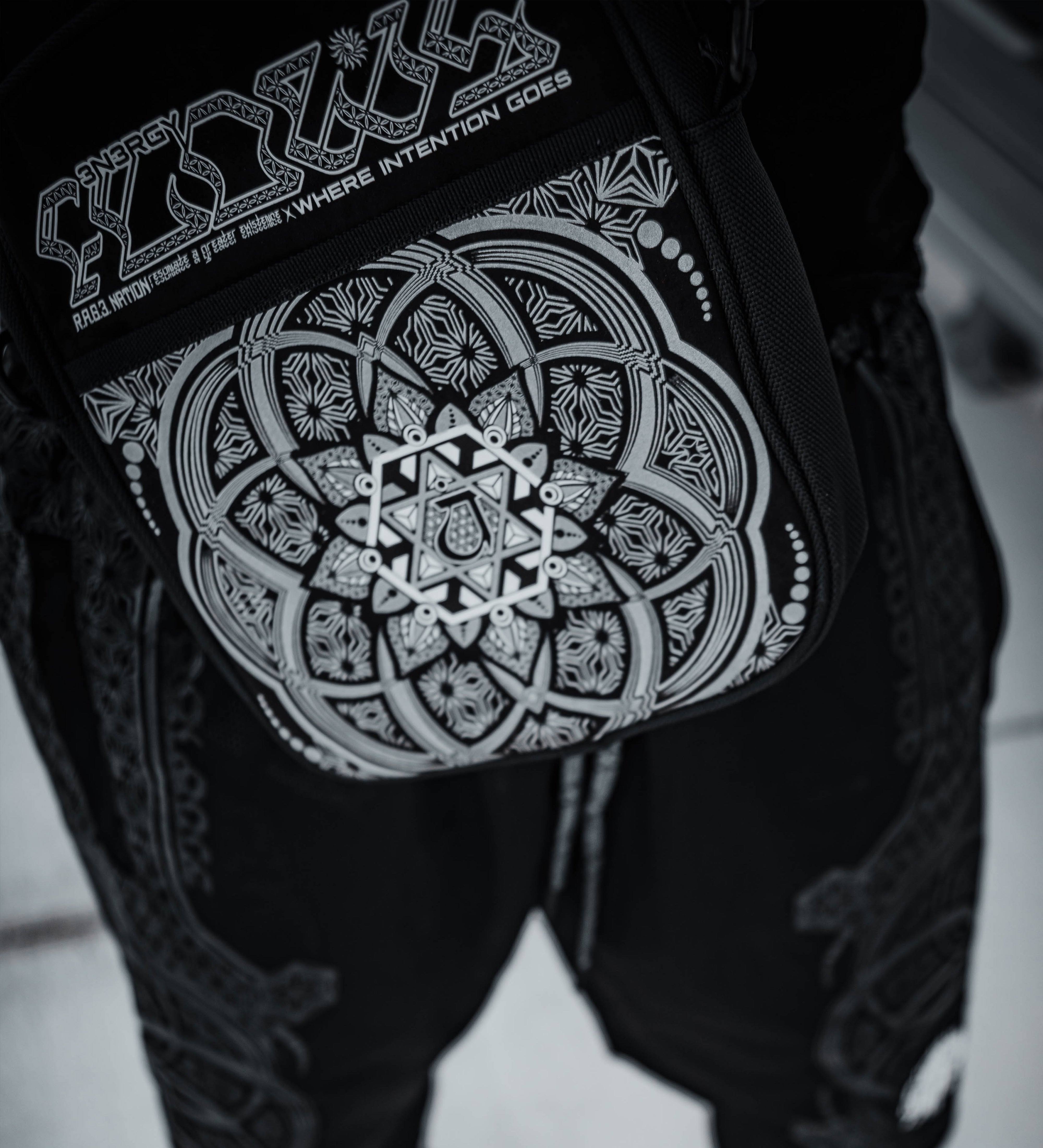 HARMONY HEALS • Double-Sided XL Shoulder Bag w/ Suede Accents Shoulder Bag