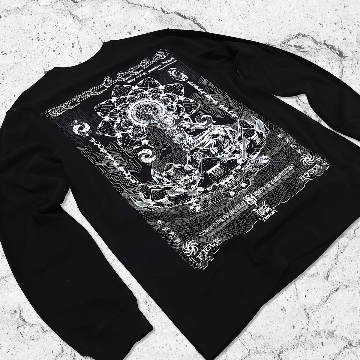 PRE-ORDER • FIND BALANCE • MUNKIE STRIKE x RAGE NATION Collab • Long Sleeve Long Sleeve