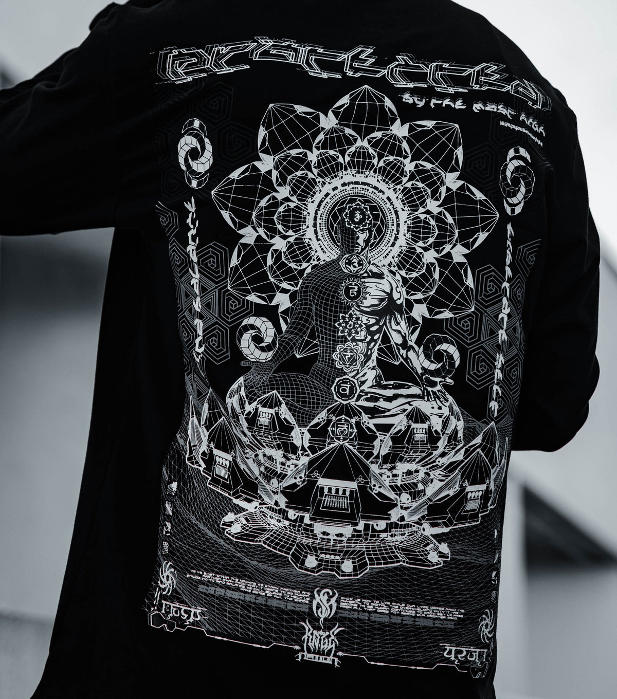 FIND BALANCE • MUNKIE STRIKE x RAGE NATION Collab • Long Sleeve Long Sleeve