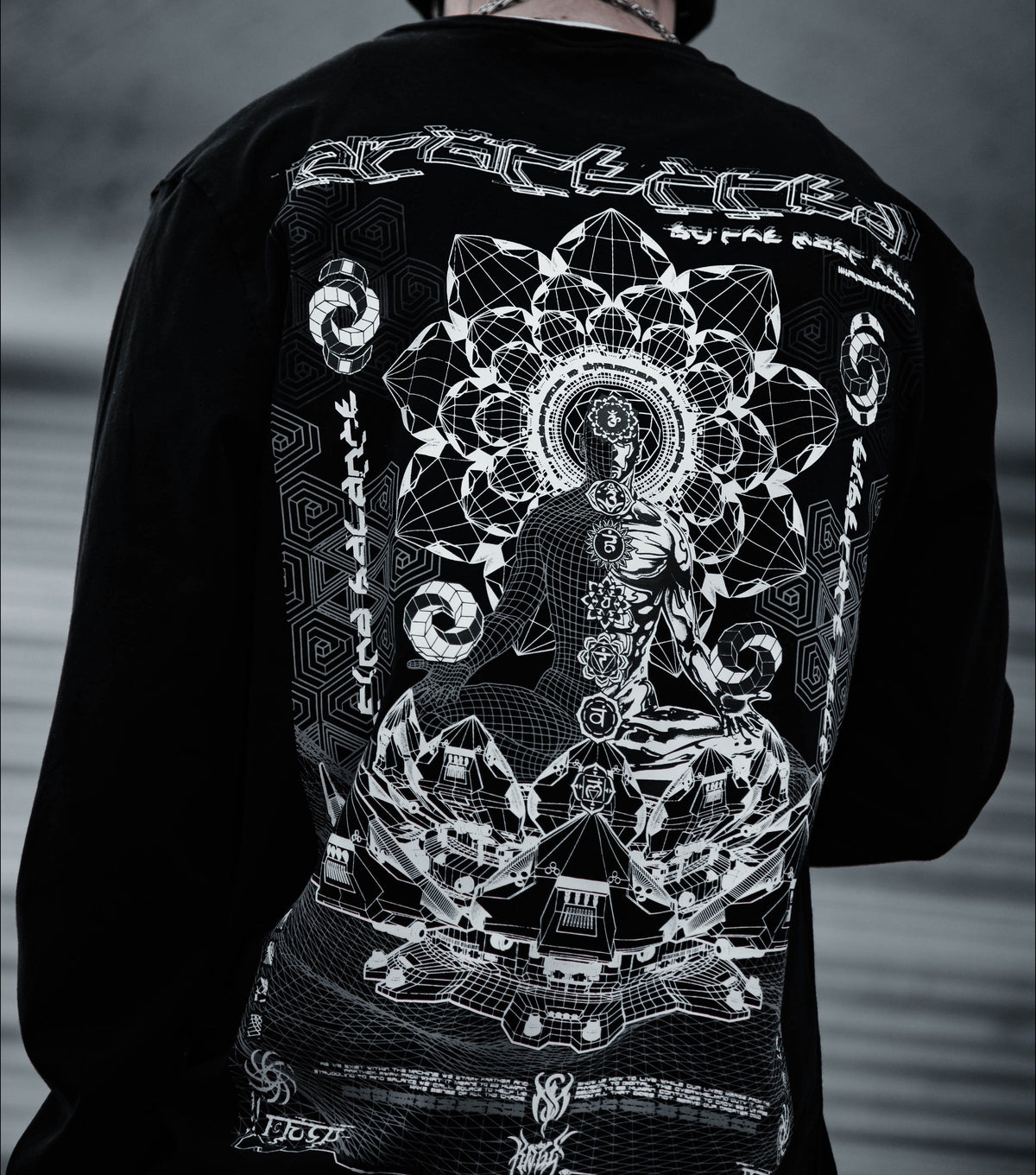 FIND BALANCE • MUNKIE STRIKE x RAGE NATION Collab • Long Sleeve Long Sleeve