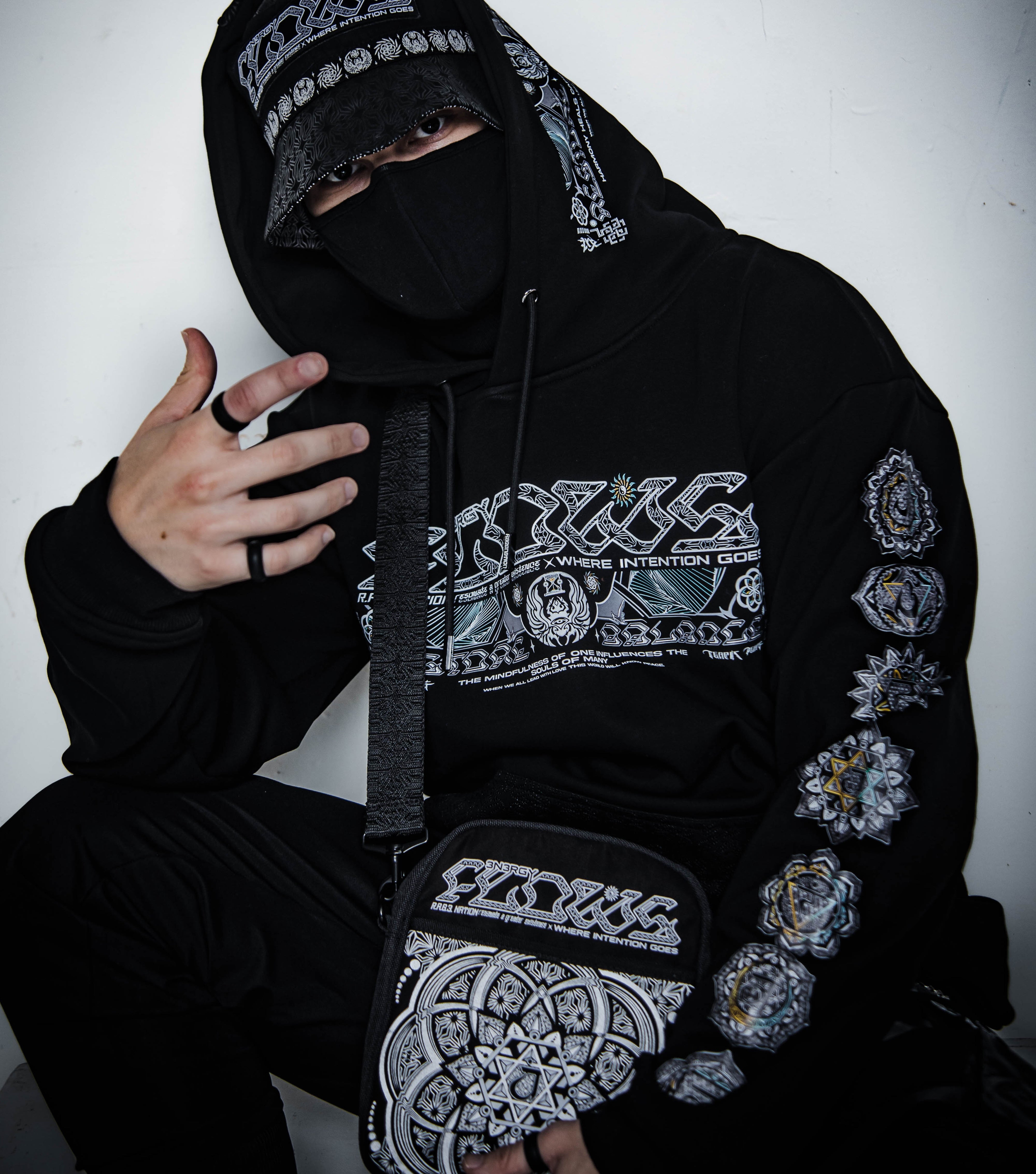 HARMONY HEALS • Double-Sided XL Shoulder Bag w/ Suede Accents Shoulder Bag