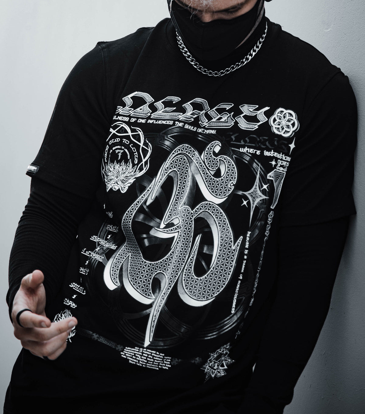 HARMONY HEALS • GRAYSCALE • Luxury Fabric T-Shirt T-Shirt