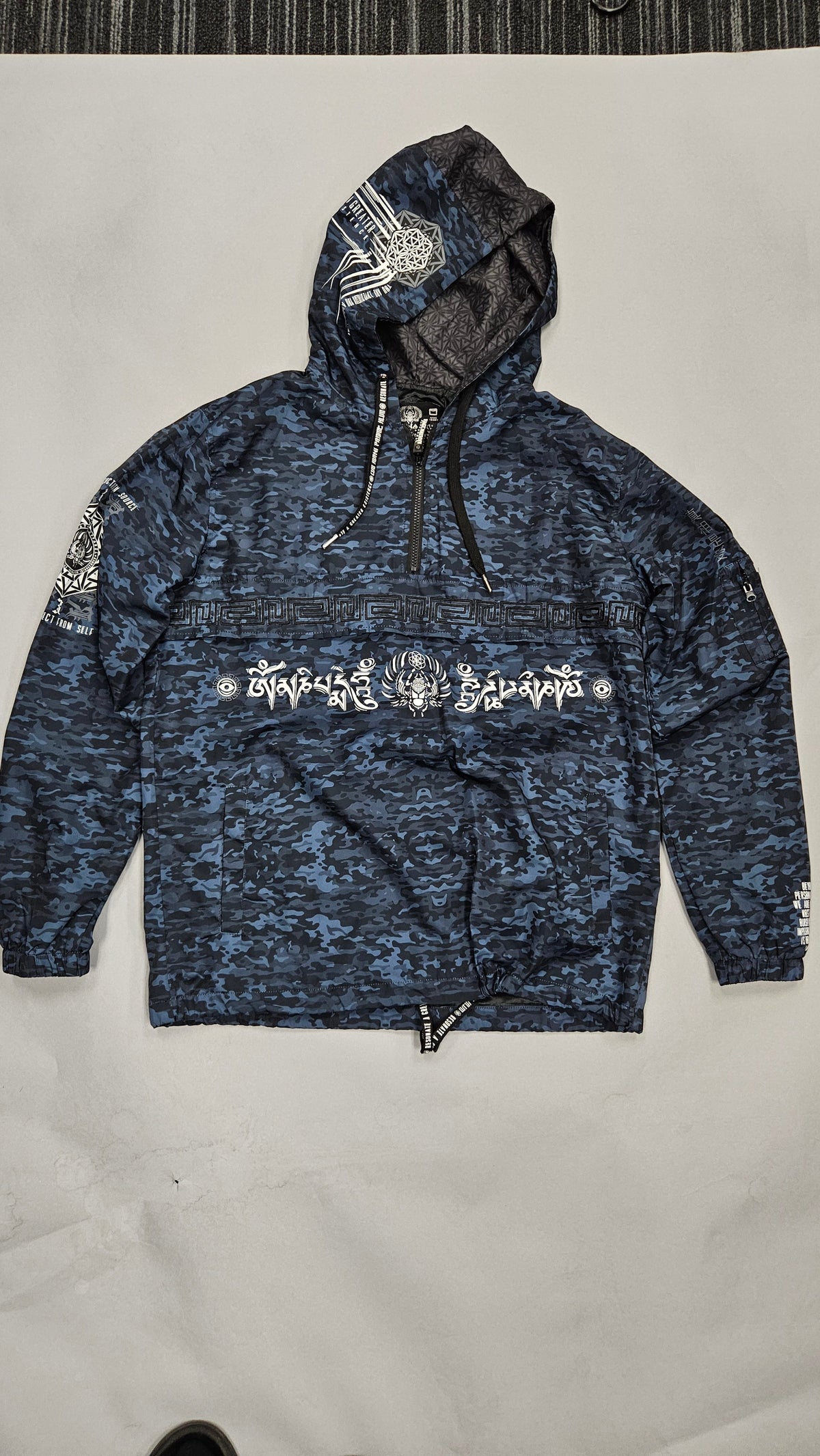 Mantra V2 Windbreaker ✦ Warehouse Sale 