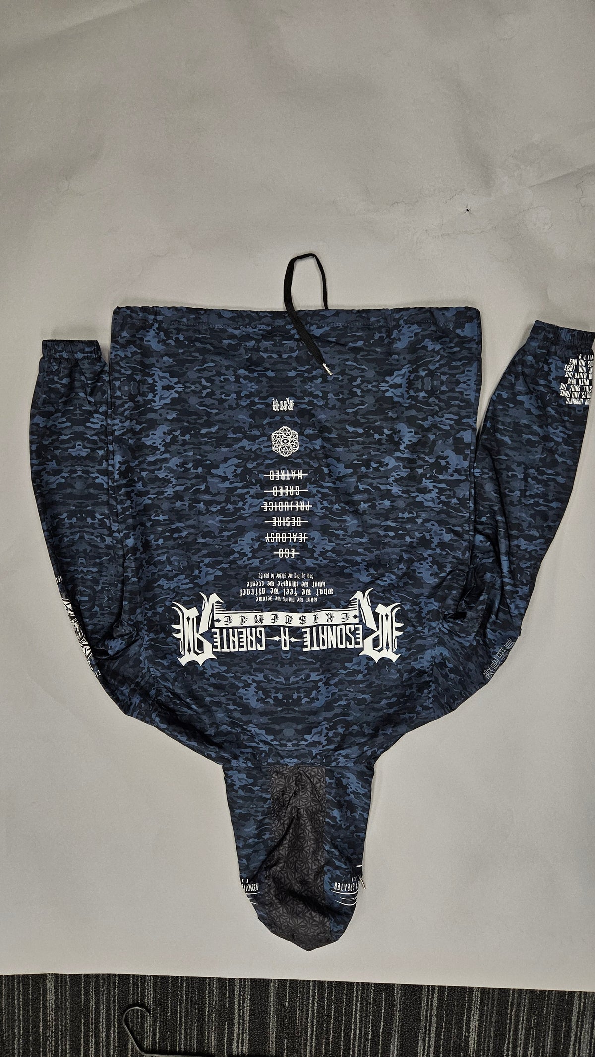 Mantra V2 Windbreaker ✦ Warehouse Sale 