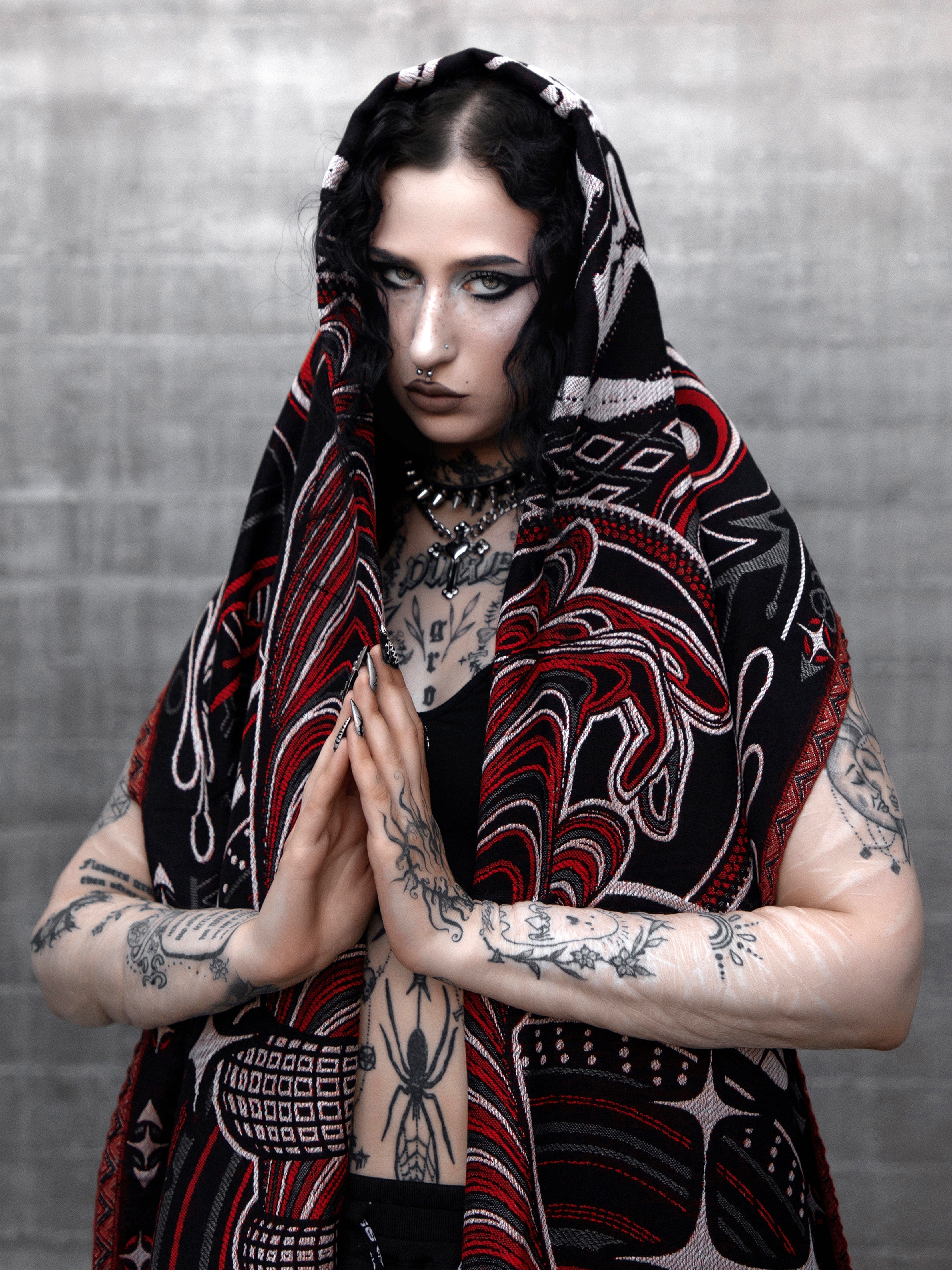 THE RAVE ✦ Black/Red Double-Layered Shawl Shawls 