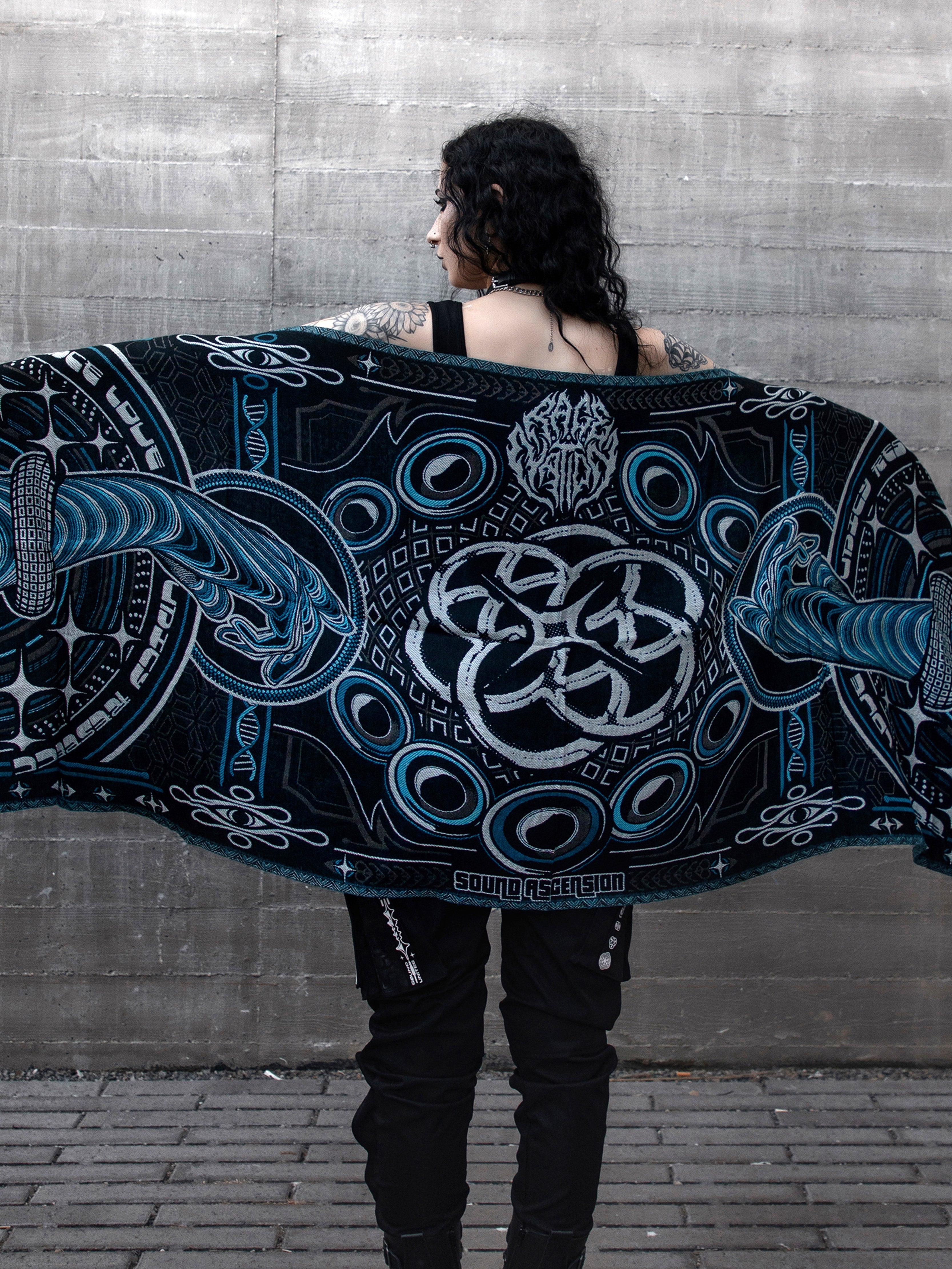 THE RAVE ✦ Electric Blue ✦ Double-Layered Shawl Shawls 