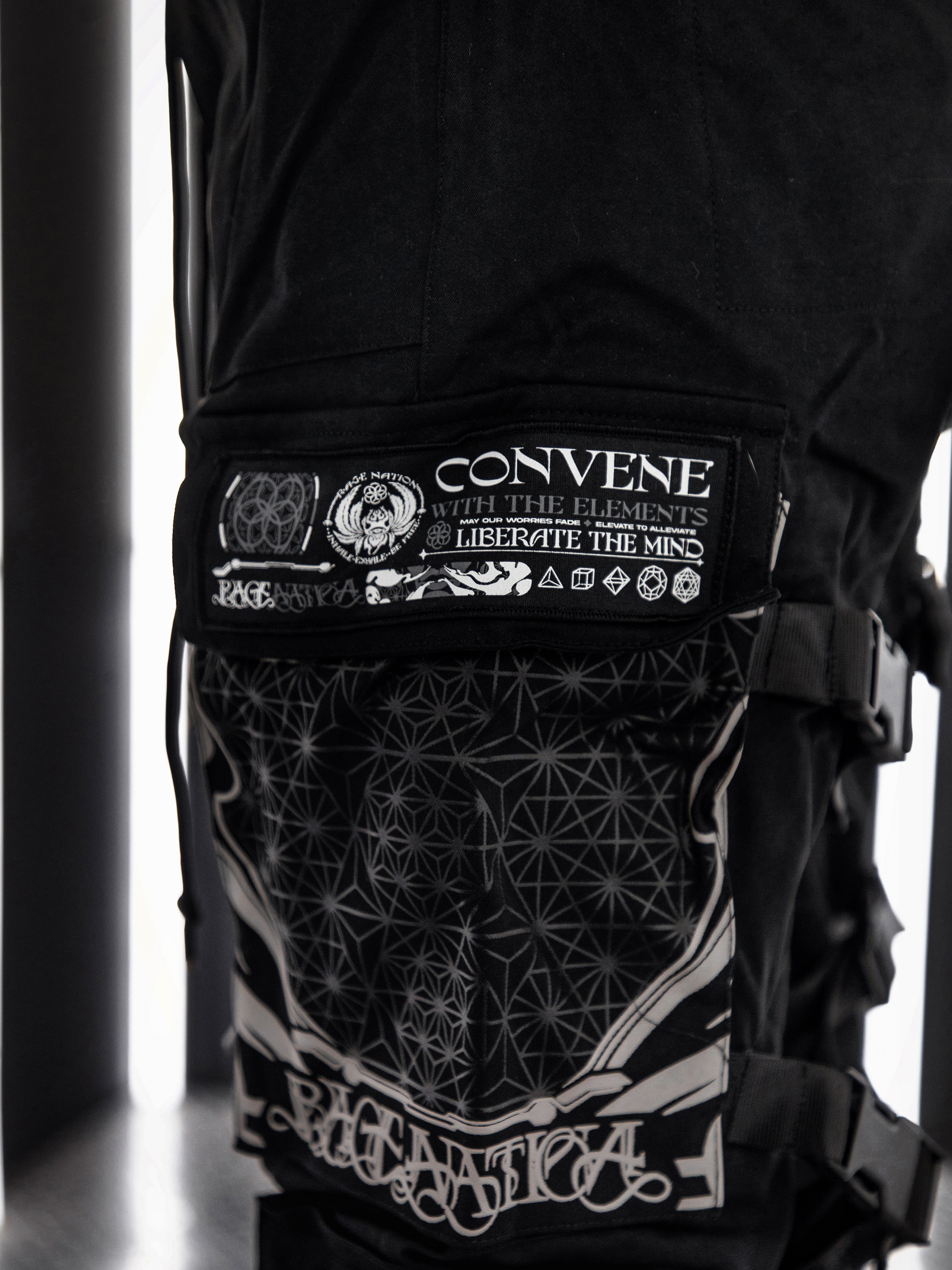 NEW RELEASE ✦ CONVENE WITH THE ELEMENTS ✦ Tactical Pants Joggers 