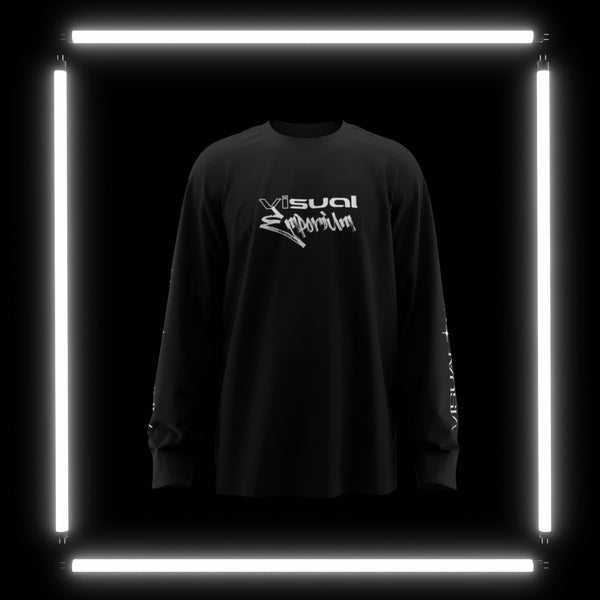 Premium 3d Long Sleeve T-Shirt Mockup • Blender 