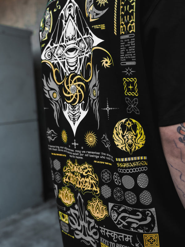 KEYS TO BECOMING ✦ Gold Foil + Reflective Ink ✦ Premium T-shirt T-Shirt 