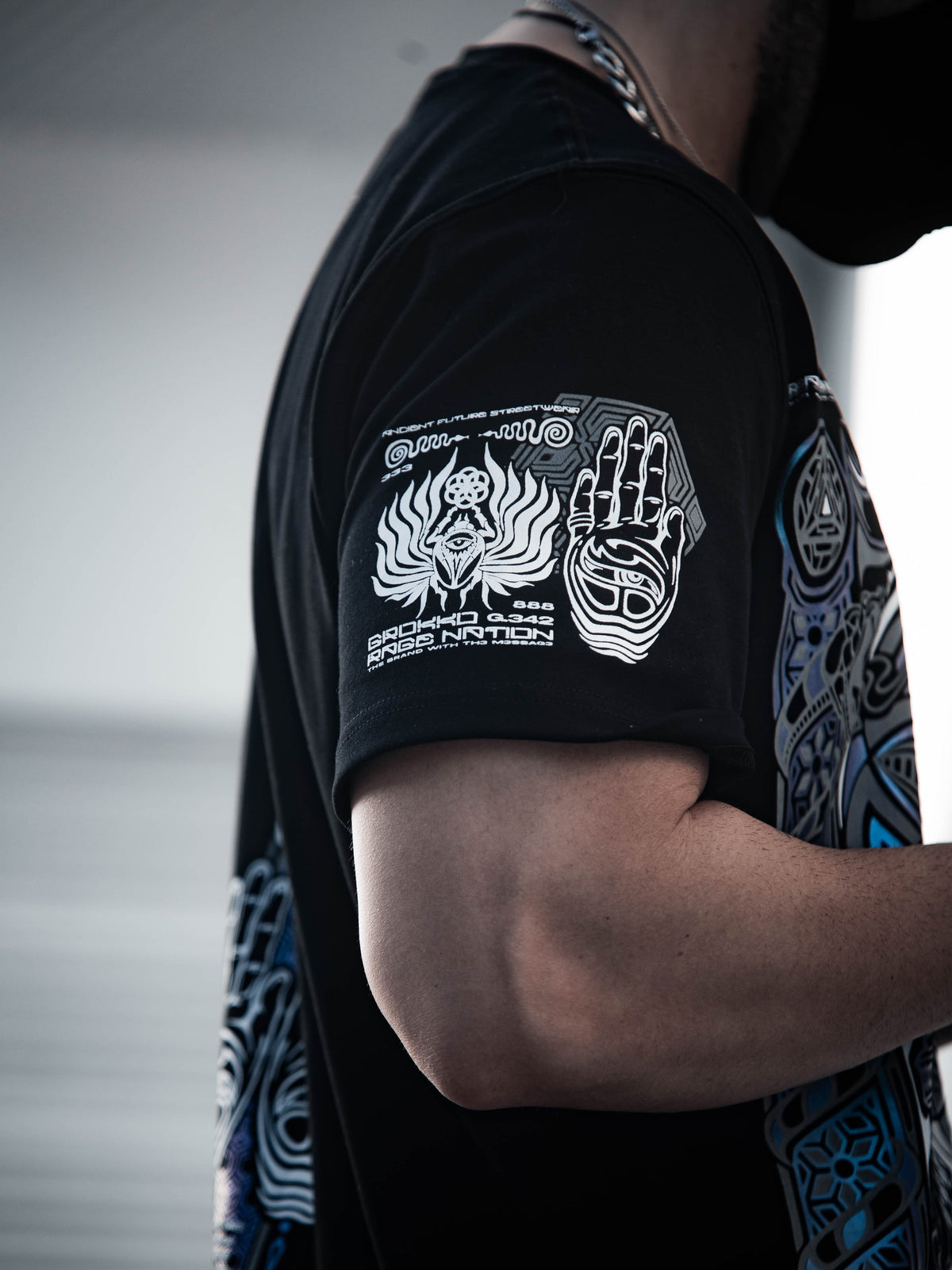 REAL EYES 2.0 ✦ IRIDESCENT INK ✦ Premium T-Shirt T-Shirt 