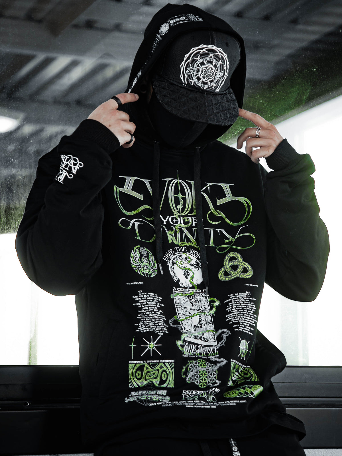 RECONNECT w/ SOURCE V2 ✦ Heavyweight Hoodie w/ hidden pocket Hoodie 