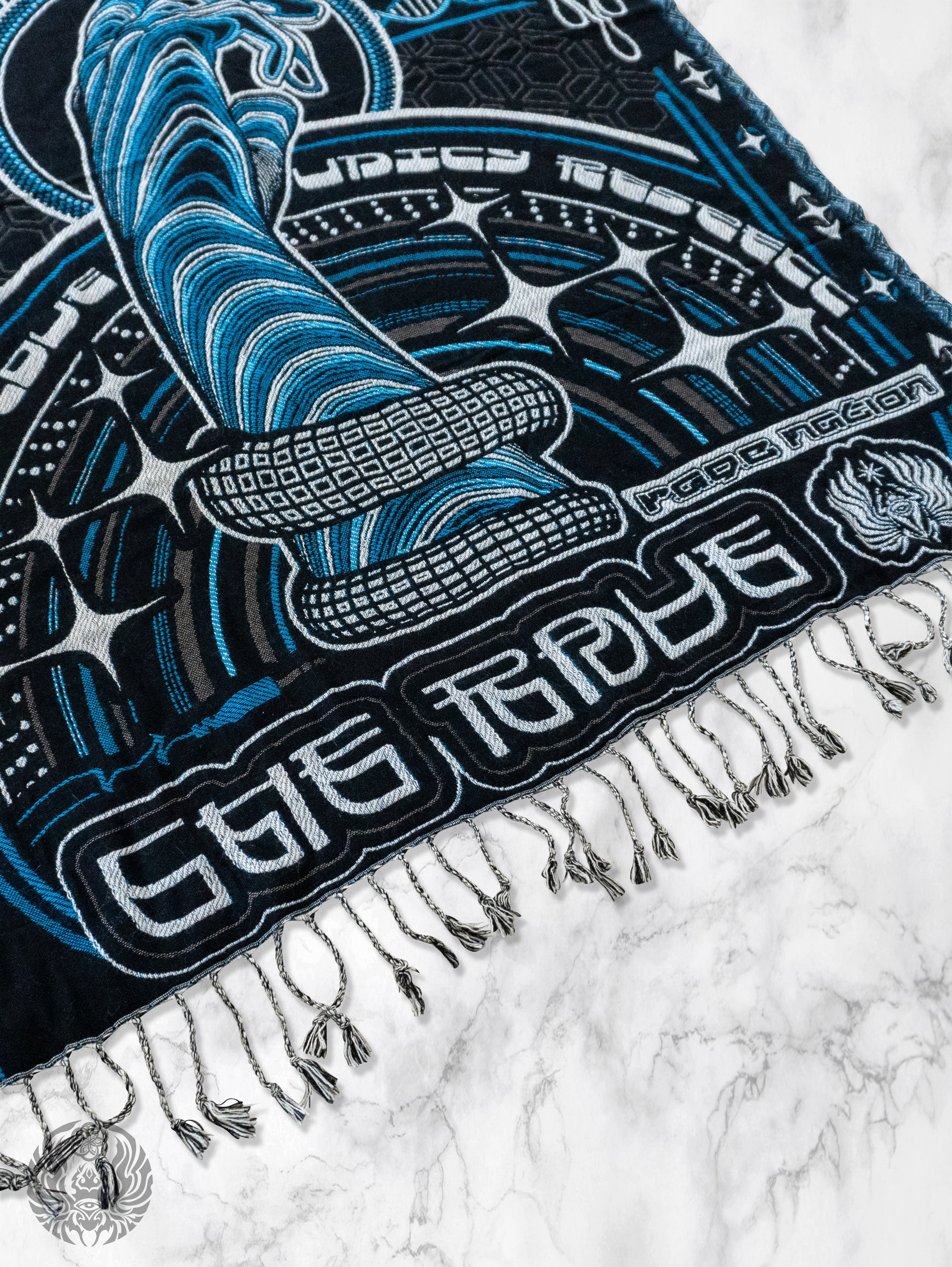 THE RAVE ✦ Black/Blue Double-Layered Shawl Shawls 