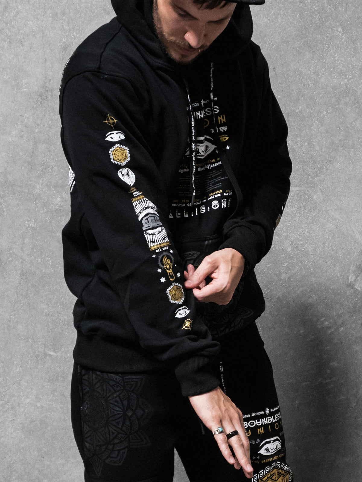 BOUNDLESS UNION ✦ GLENN THOMSON x RNA ✦ Premium Hoodie Hoodie 