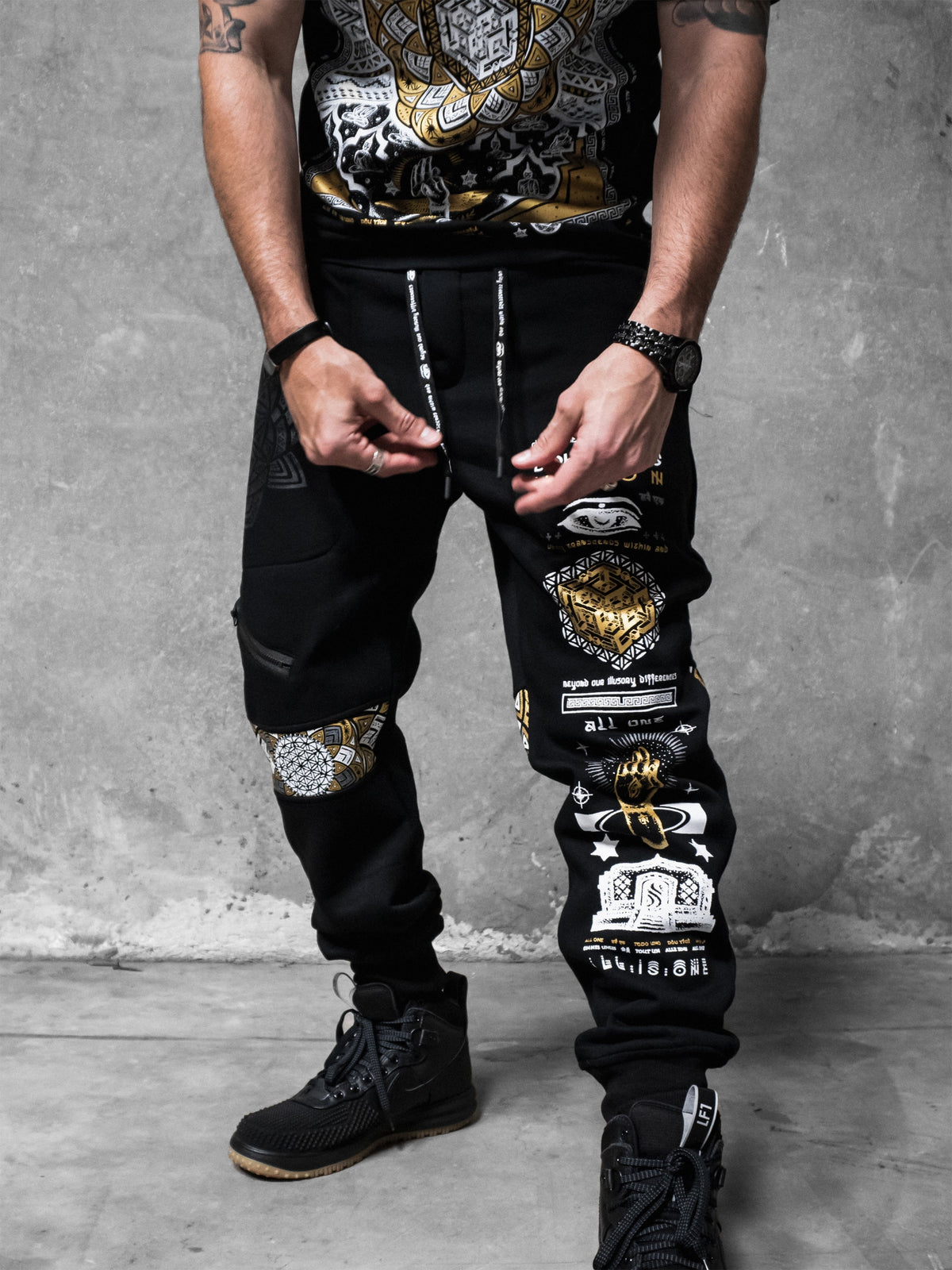 BOUNDLESS UNION ✦ GLENN THOMSON x RNA ✦ Hidden Pocket Unisex Joggers Joggers 
