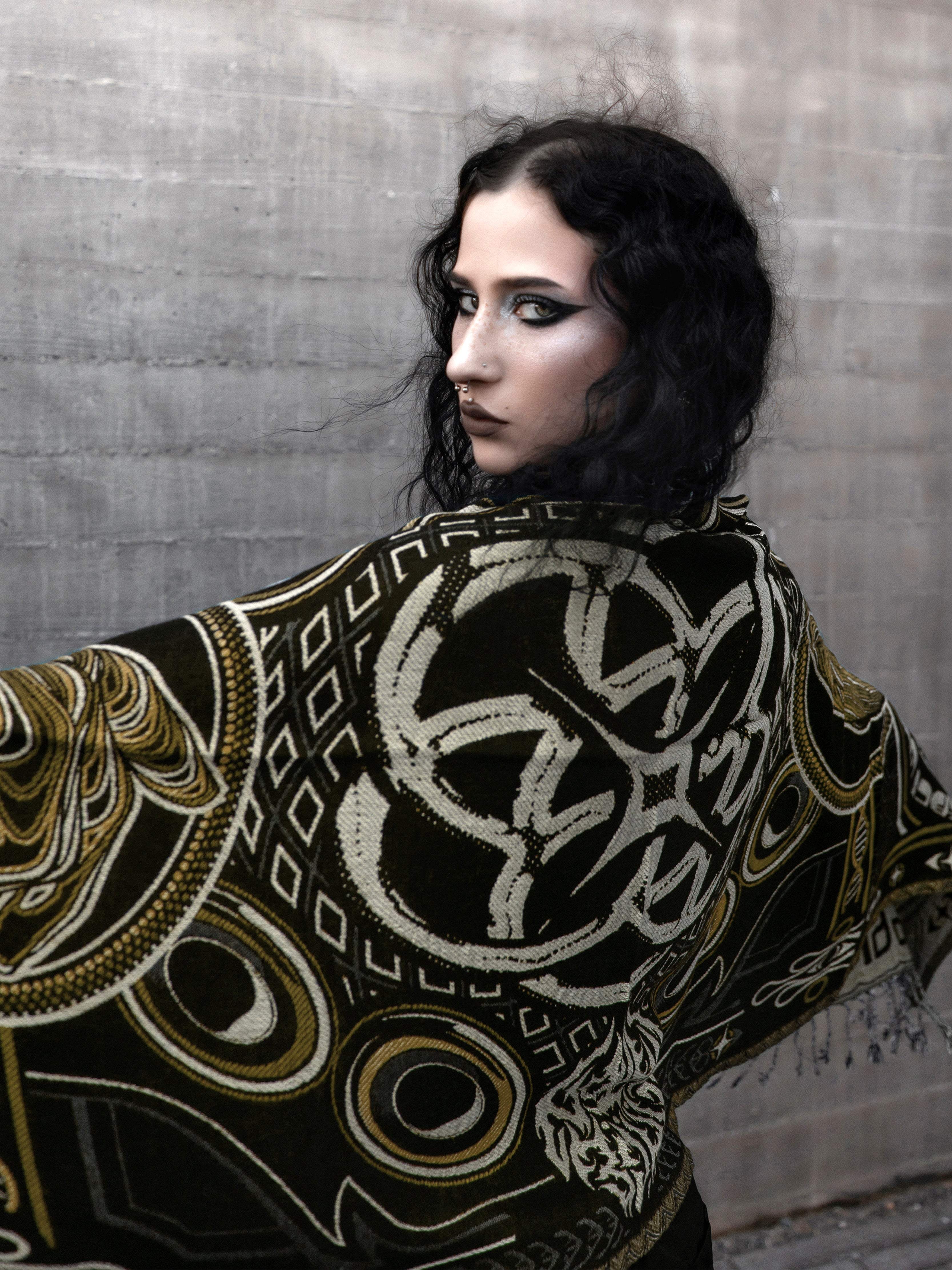 NEW DROP ✦ THE RAVE ✦ Black/Gold Double-Layered Shawl Shawls 