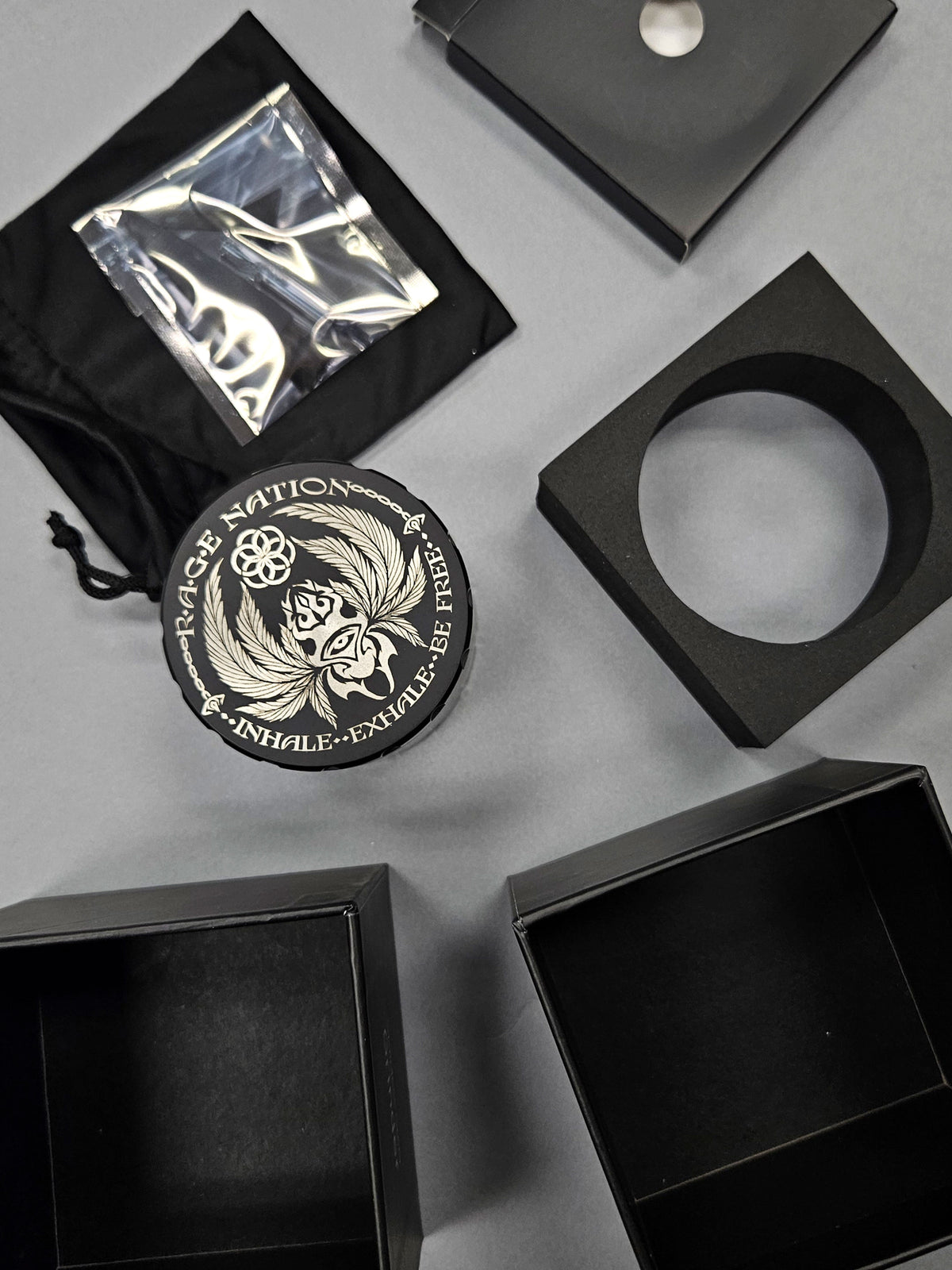 Spice Grinder Rage ✦ :: WAREHOUSE LIQUIDATION 