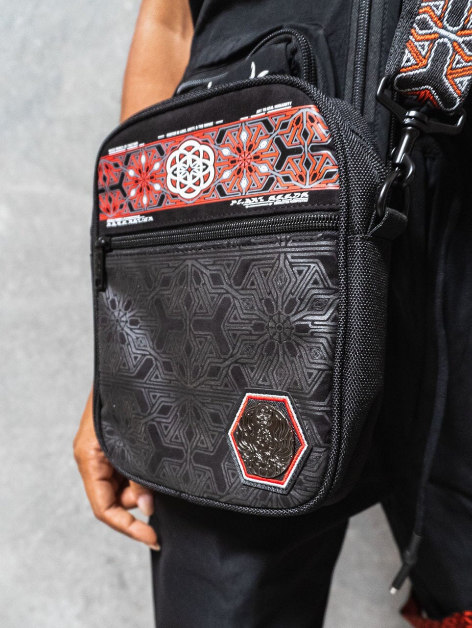 NEW RELEASE ✦ PROTECTED BY INTENT ✦ Double-Sided / Reflective Print ✦ SHOULDER BAG Shoulder Bag 