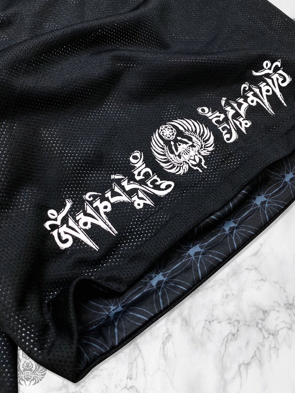 MANTRA V1 ✦ Black/Silver ✦ Reversible Activewear Shorts Shorts 